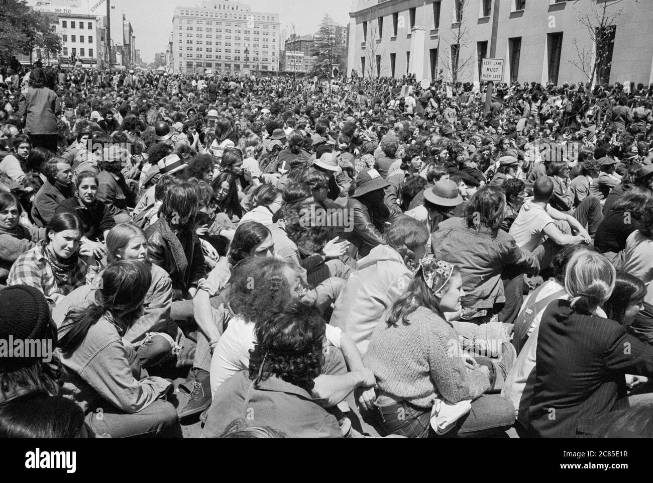 Anti-war-Demonstranten, 14. St. März zum Justizministerium, Washington, D.C., USA, Warren K. Leffler, 4. Mai 1971 Stockfoto