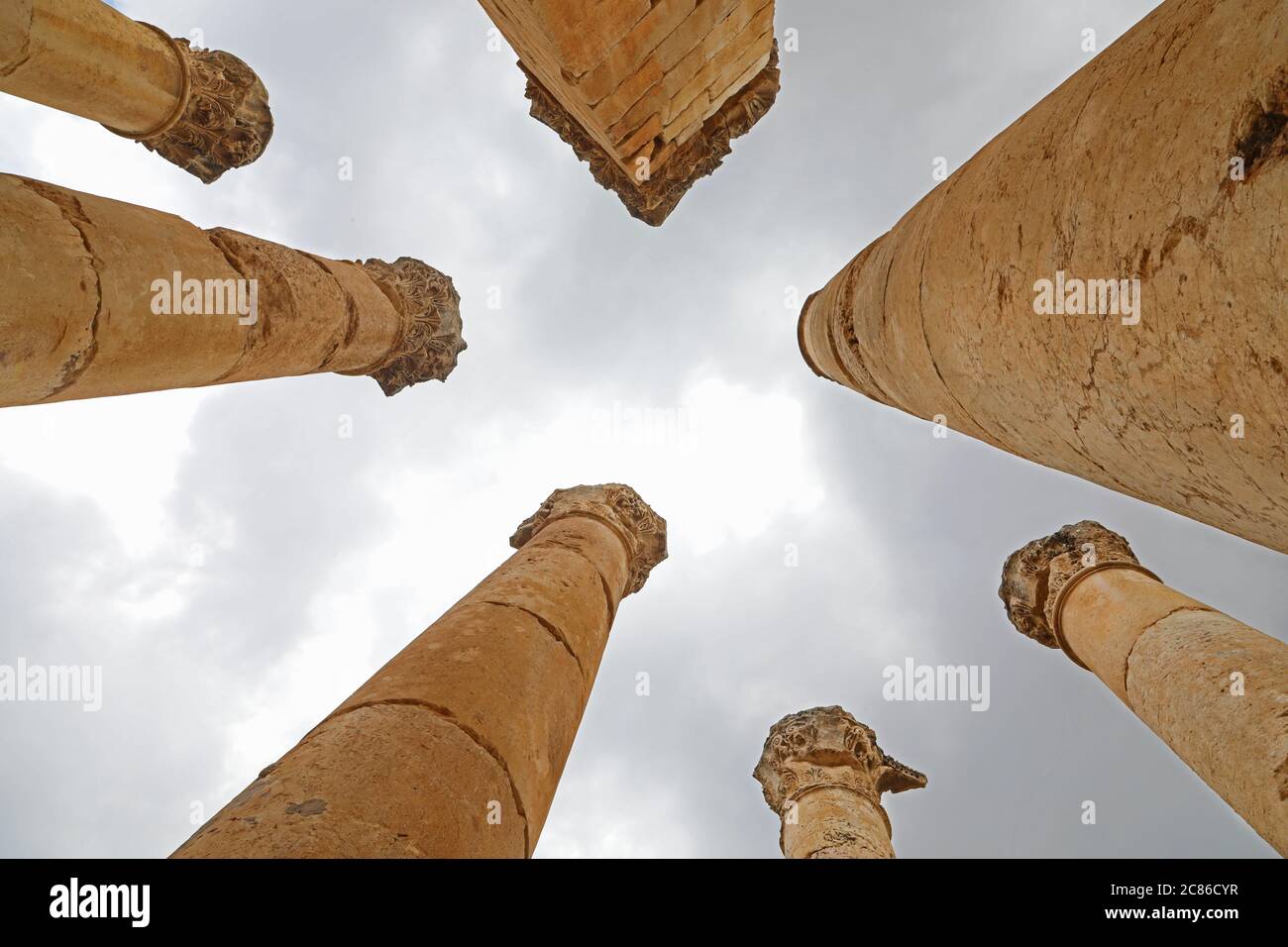 Säulen von Gerasa, alte römische Stadt in Jordanien Stockfoto