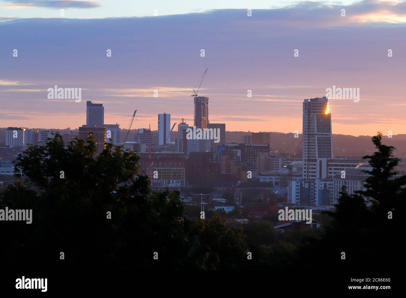 Bridgewater Place dominiert Leeds City Skyline. Stockfoto