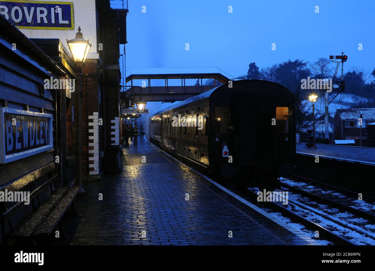 'USA' Tank No. 65 wartet in Bewdley mit einem Zug für Arley und Highley. Stockfoto