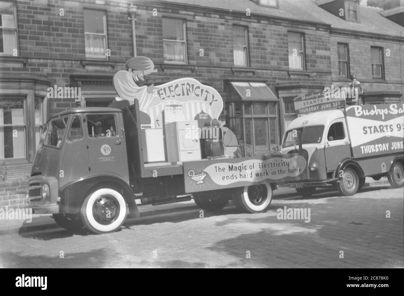 Street Procession - Yorkshire Electricity Board Float - The Magic of Electricity, Leeds, Yorkshire, England. Stockfoto