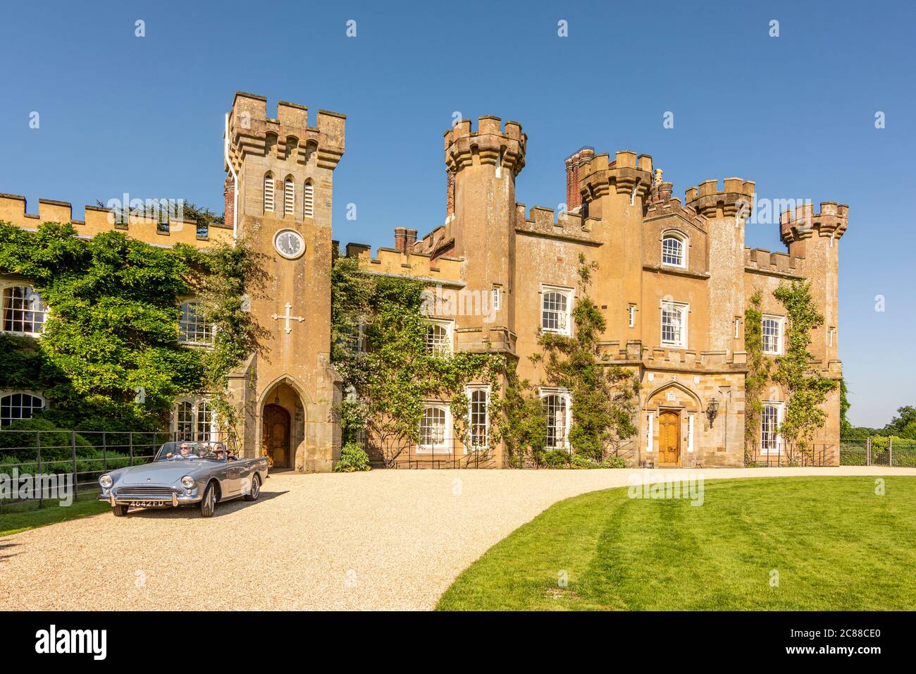 Knepp Schloss, West Sussex, Südengland, Großbritannien. Stockfoto