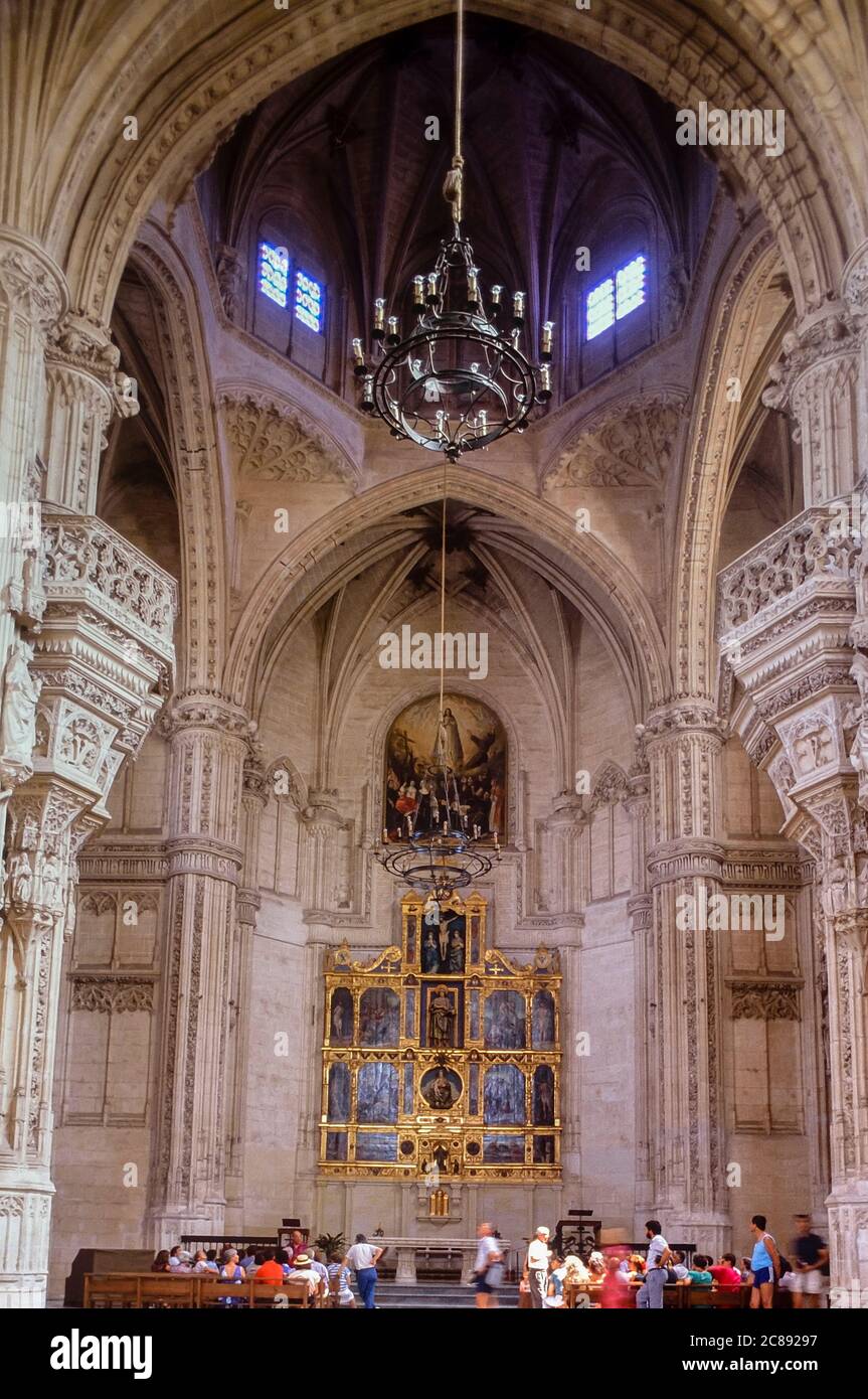 Innenraum der Kirche im Kloster San Juan de los Reyes, Toledo, Castilla-La Mancha, Spanien Stockfoto