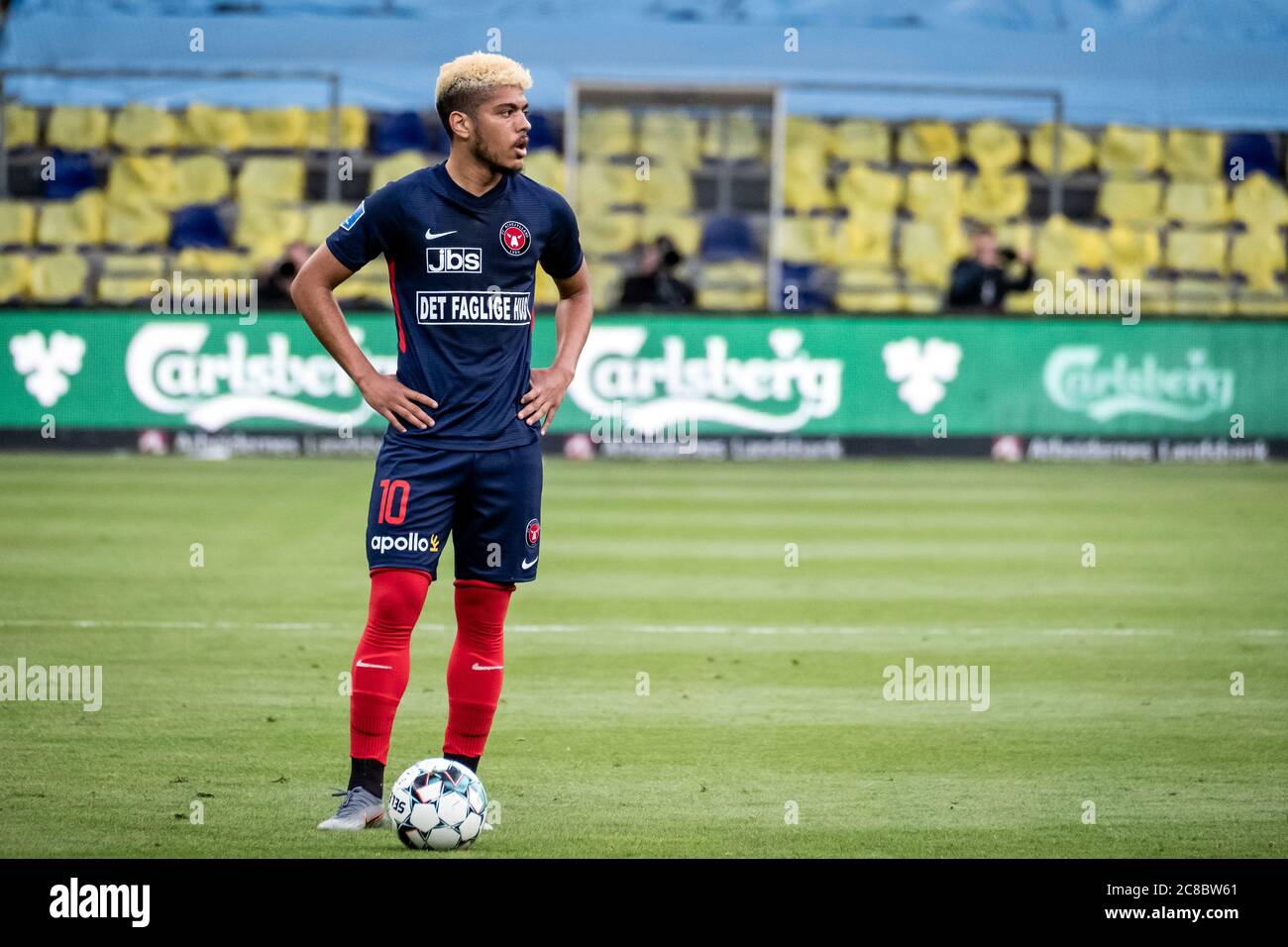 Brondby, Dänemark, 22. Juli 2020. Evander Ferreira (10) vom FC Midtjylland beim 3F Superliga-Spiel zwischen Broendby IF und FC Midtjylland im Brondby Stadium. (Foto: Gonzales Photo - Kim M. Leland). Stockfoto