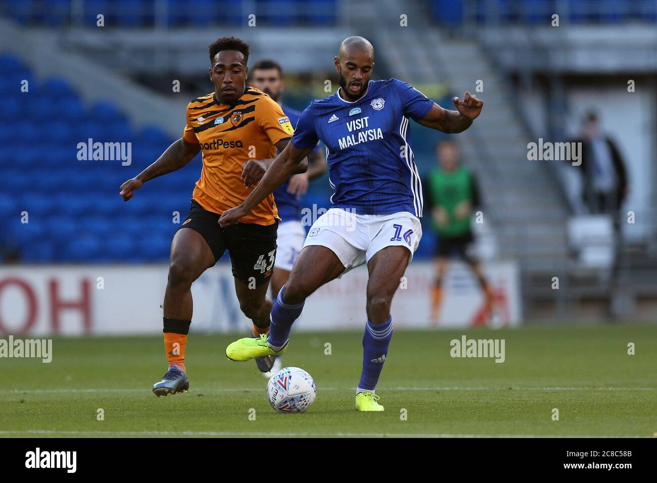 Cardiff, Großbritannien. Juli 2020. Curtis Nelson von Cardiff City (16) in Aktion. EFL Skybet Championship match, Cardiff City gegen Hull City im Cardiff City Stadium in Cardiff, Wales am Mittwoch, den 22. Juli 2020. Dieses Bild darf nur für redaktionelle Zwecke verwendet werden. Nur für redaktionelle Zwecke, Lizenz für kommerzielle Nutzung erforderlich. Keine Verwendung in Wetten, Spiele oder ein einzelner Club / Liga / Spieler Publikationen. PIC von Andrew Orchard / Andrew Orchard Sport Fotografie / Alamy Live News Kredit: Andrew Orchard Sport Fotografie / Alamy Live News Stockfoto