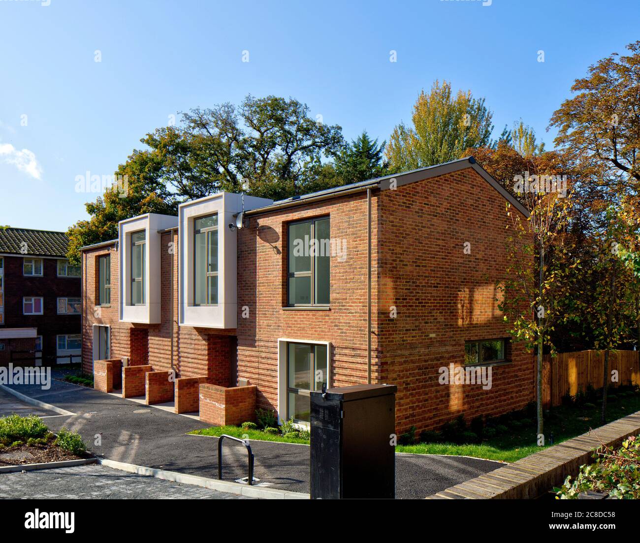 Außenansicht. Ravensdale & Rushden Housing Scheme, Upper Norwood, Großbritannien. Architekt: HTA Design llp, 2020. Stockfoto