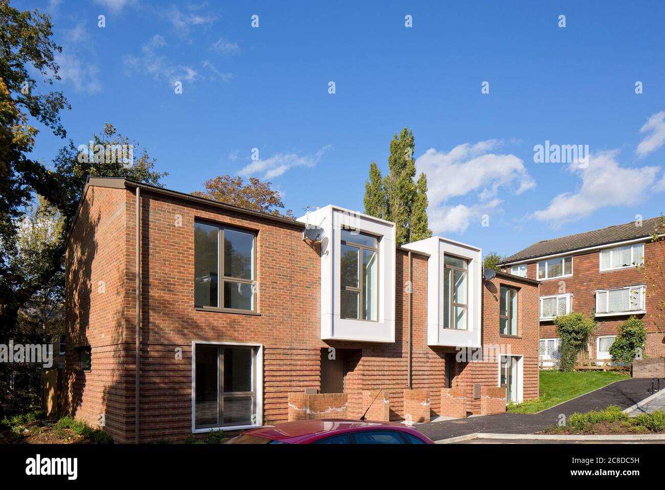 Außenansicht. Ravensdale & Rushden Housing Scheme, Upper Norwood, Großbritannien. Architekt: HTA Design llp, 2020. Stockfoto