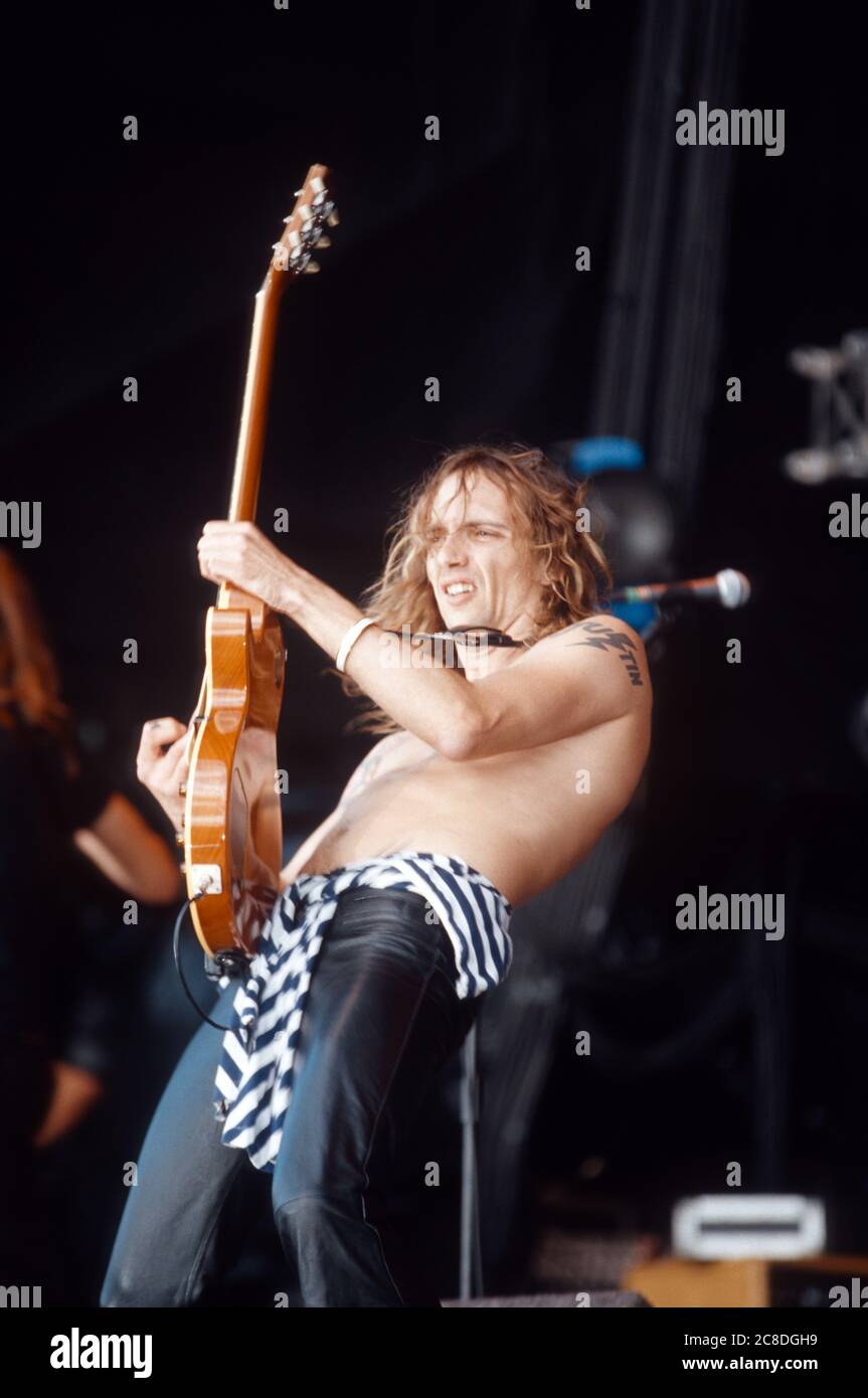 Der Finsternis band Beim Reading Festival 2003 durchführen Stockfoto