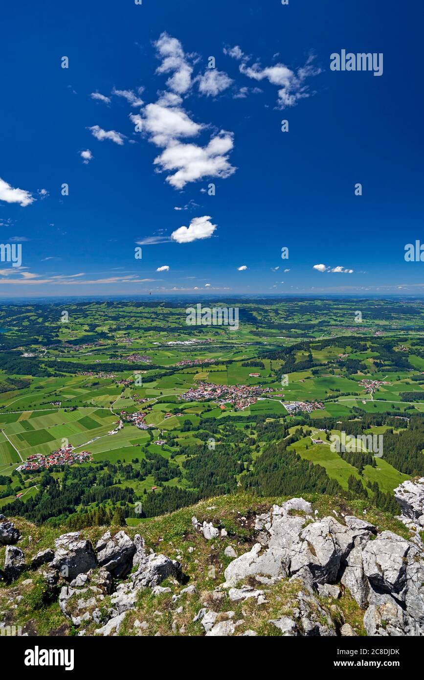 Blick hinunter ins Oberallgäu, Süddeutschland Stockfoto