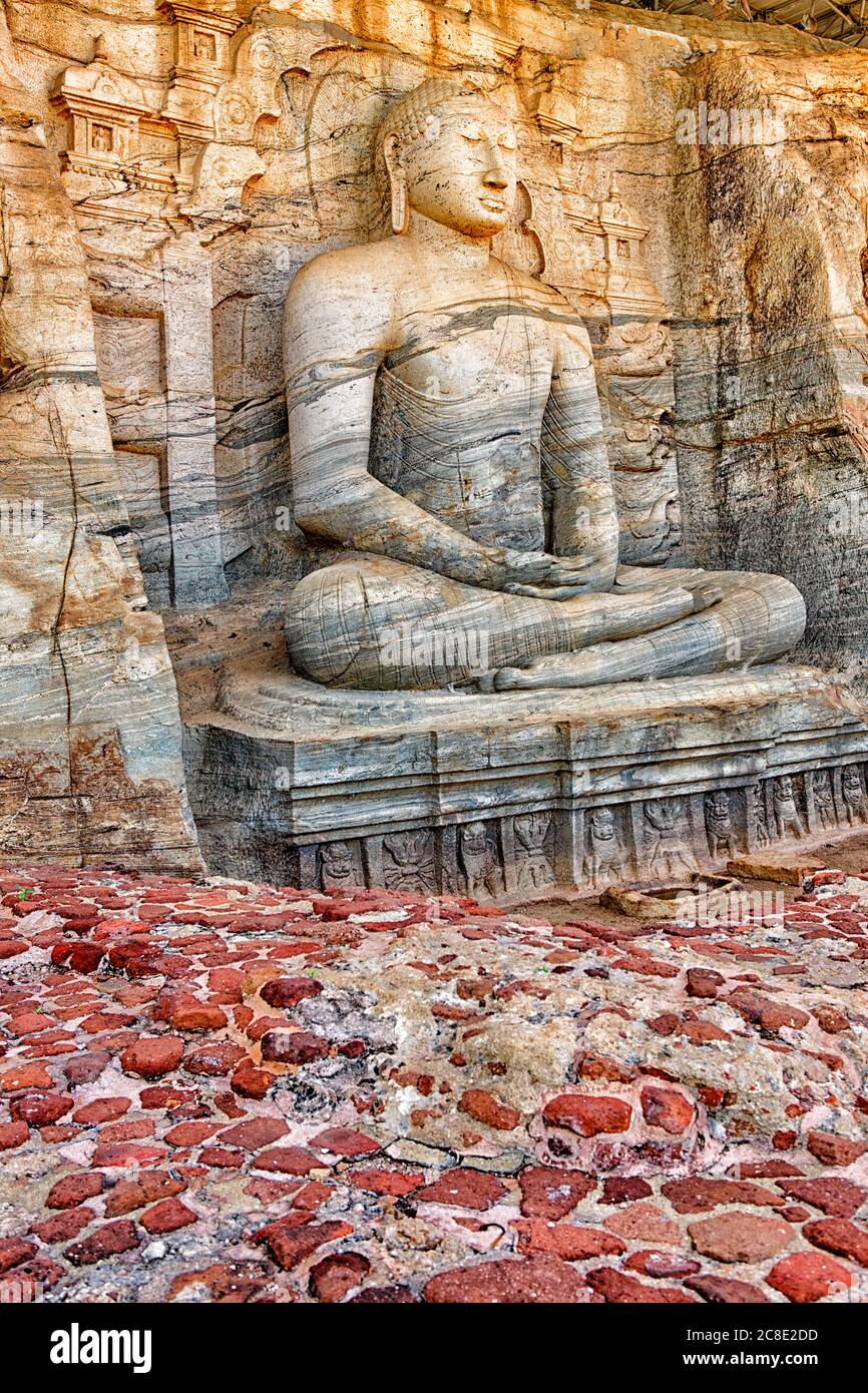 Sri Lanka, North Central Province, Polonnaruwa, Skulptur des meditierenden Buddha im Gal Vihara Tempel Stockfoto