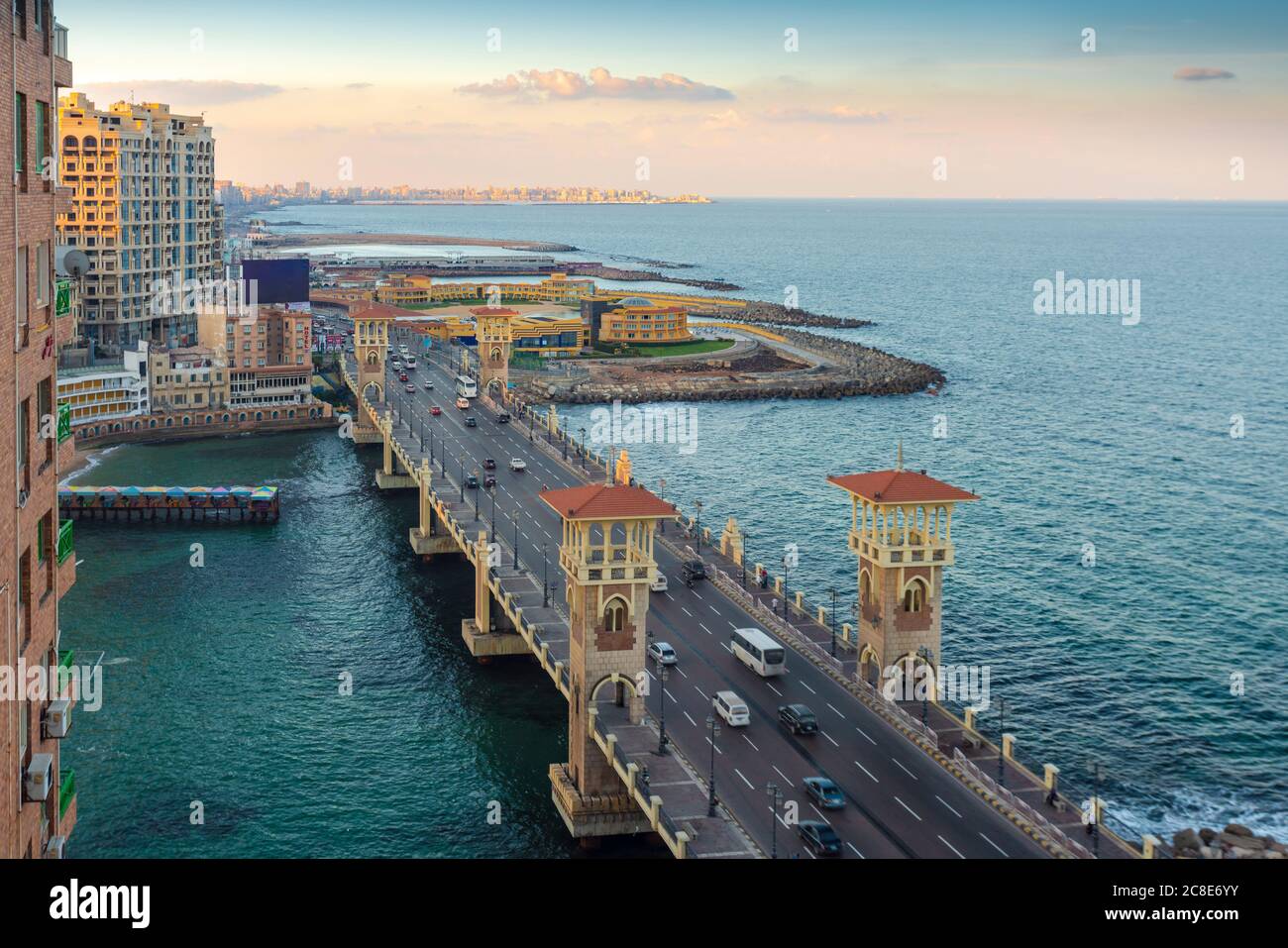 Ägypten, Alexandria, Stanley Brücke bei Sonnenaufgang Stockfoto