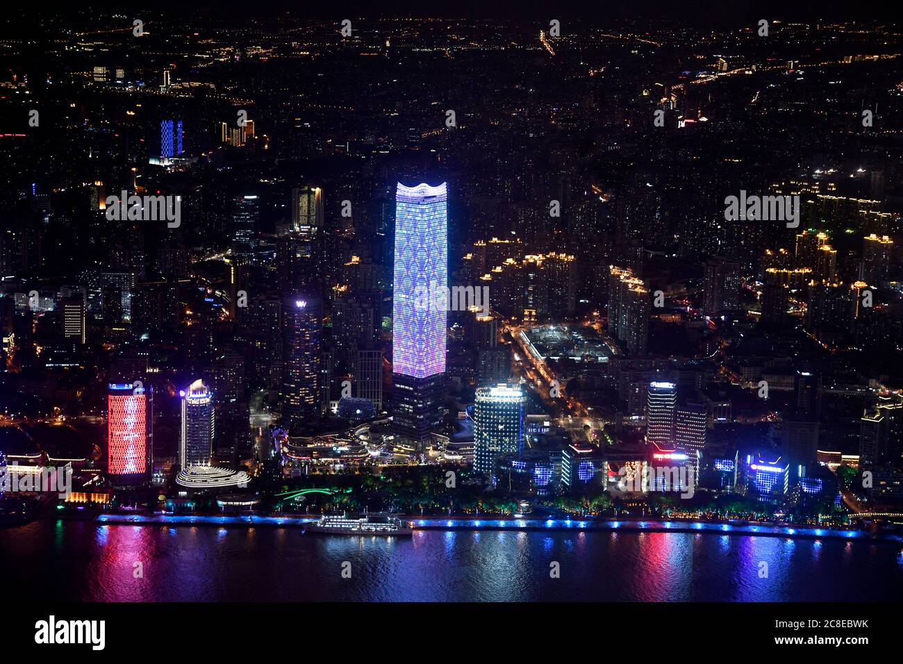 China, Shanghai, Luftaufnahme von Bund bei Nacht Stockfoto China, Shanghai, Luftaufnahme von Bund bei Nacht Stockfoto