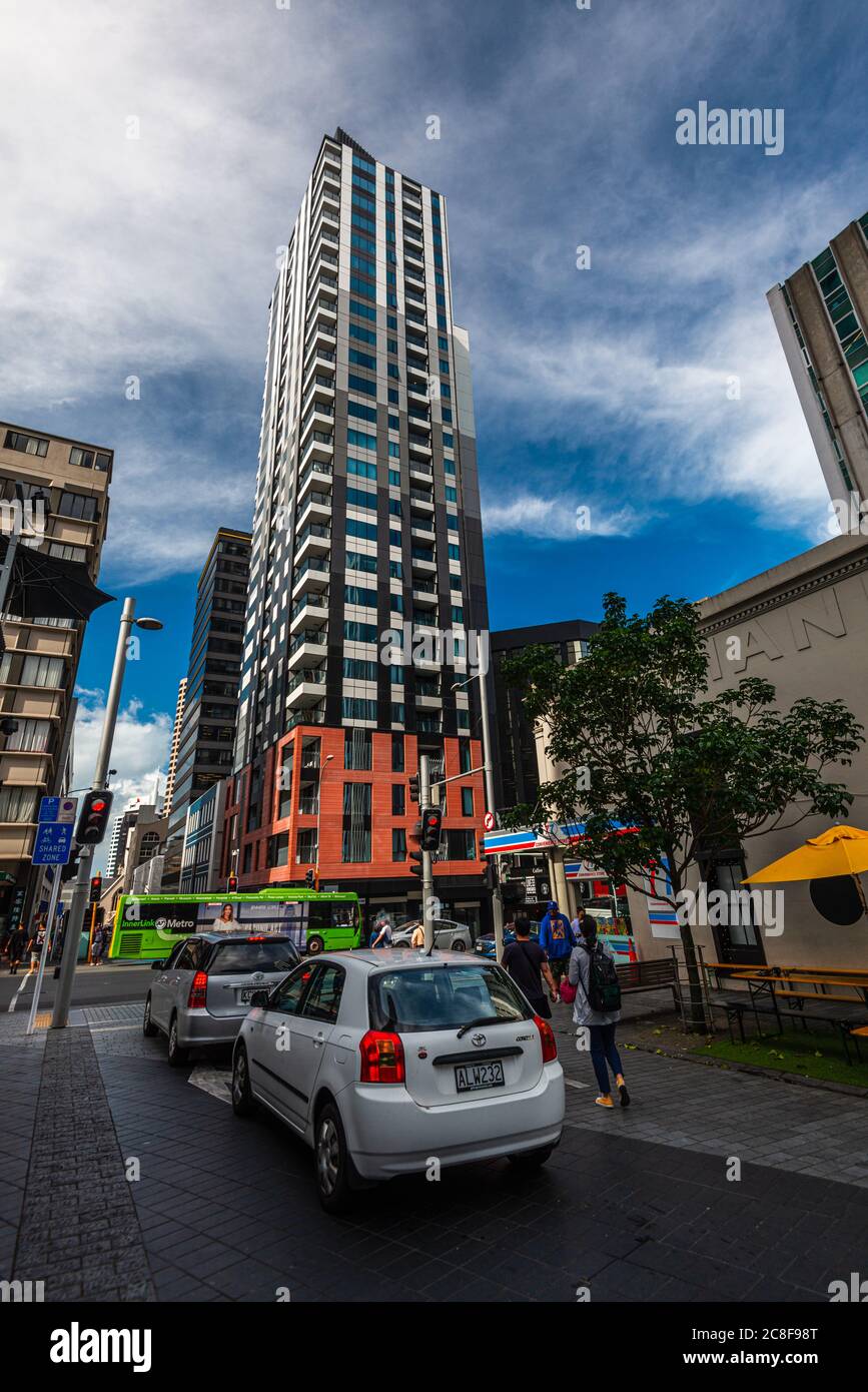 Auckland Wolkenkratzer in CBD, Kathedrale von St. Patrick und St. Joseph Stockfoto