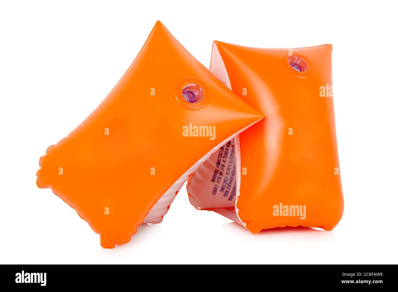Paar orange Armbänder isoliert auf weiß Stockfoto