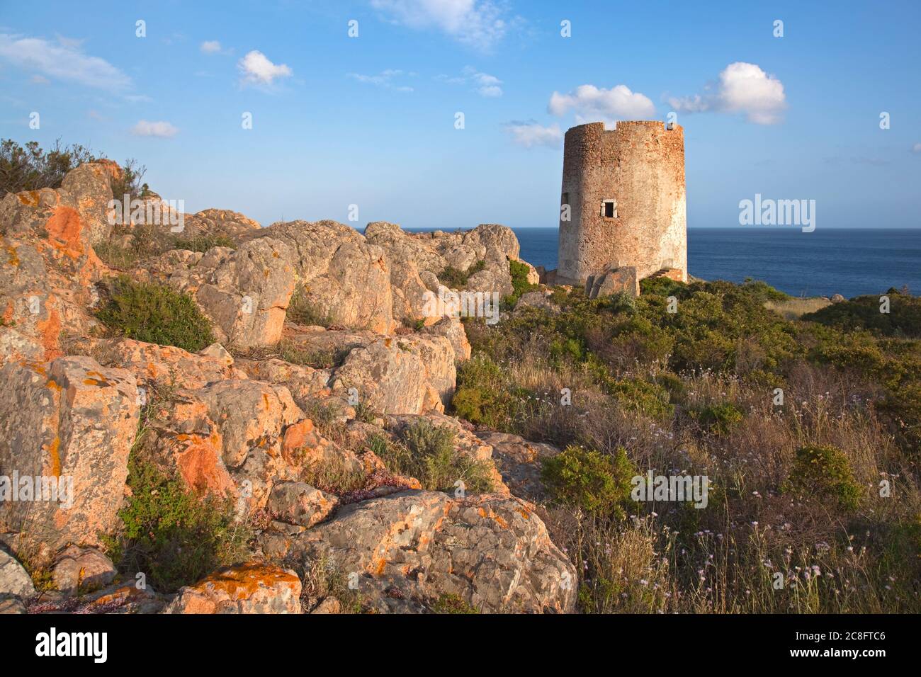 Geographie / Reisen, Italien, Sardinien, Costa del Sud, Teulada, Porto di Teulada, Torre Budello, Additional-Rights-Clearance-Info-not-available Stockfoto