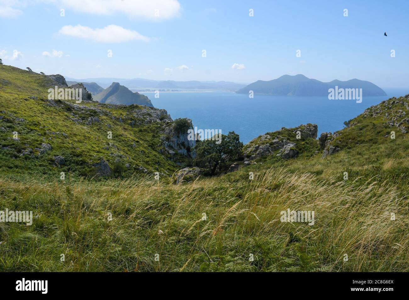 Panorama vom Monte Candina, mit Monte Buciero im Hintergrund Stockfoto