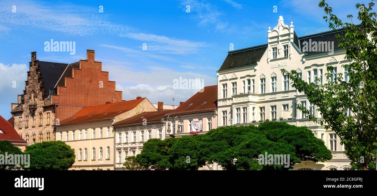 Schöner Blick auf Brandenburg an der Havel an einem sonnigen Sommertag. Stockfoto