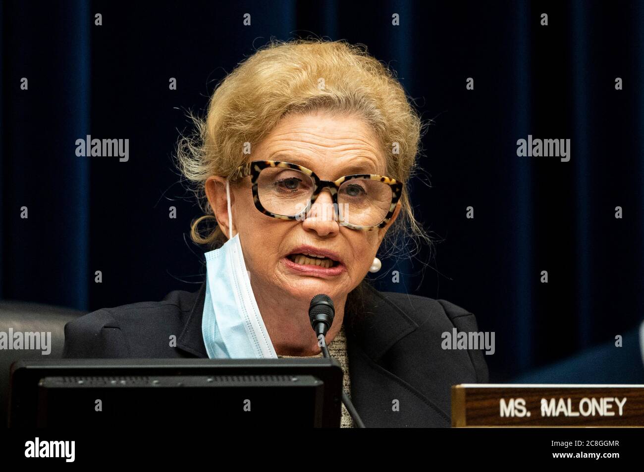 Washington, DC, USA. Juli 2020. 24. Juli 2020 - Washington, DC, USA: US-Vertreterin CAROLYN MALONEY (D-NY) spricht in einer Anhörung des Unterausschusses für Aufsicht und Reform des Repräsentantenhauses über die Vorbereitung und Reaktion der FEMA auf Naturkatastrophen während der Coronavirus-Pandemie. Quelle: Michael Brochstein/ZUMA Wire/Alamy Live News Stockfoto