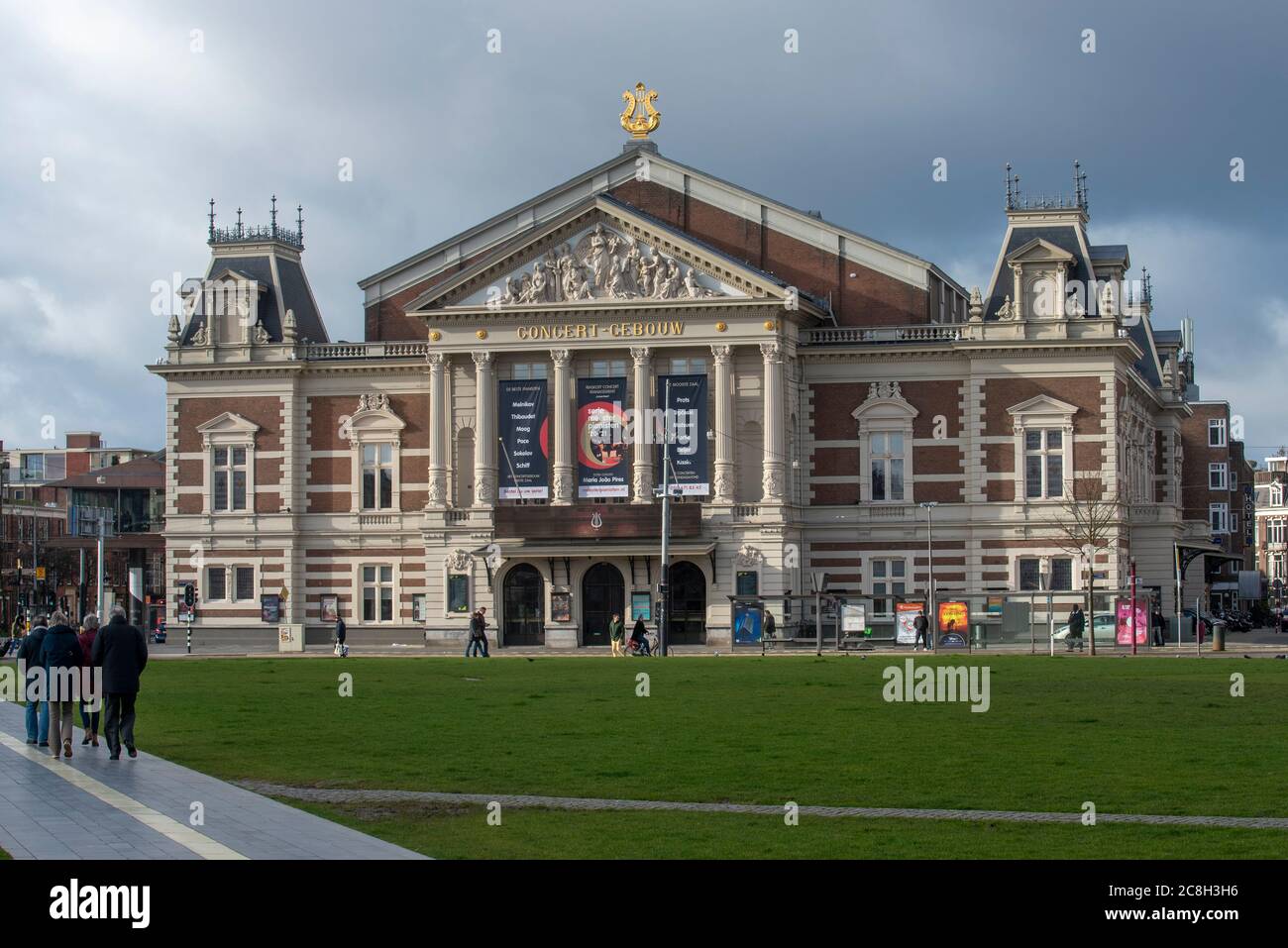 Außenansicht des Royal Concertgebouw Musikveranstaltungsortes, Amsterdam, Niederlande. Stockfoto