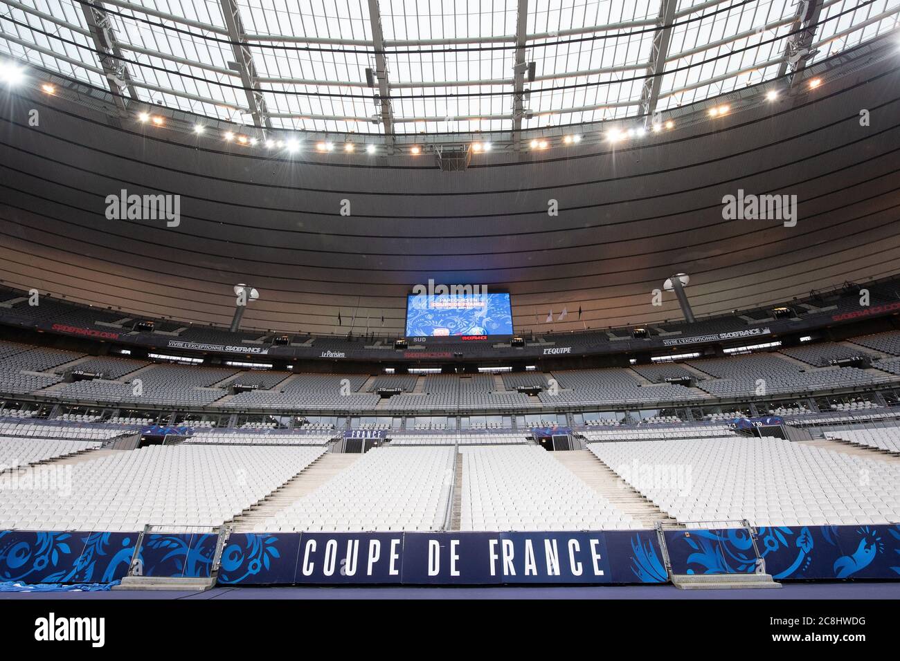 Paris, Frankreich. Juli 2020. Foto zeigt einen allgemeinen Blick in das Stadion während des französischen Cup-Finalmatches zwischen AS Saint-Etienne und Paris Saint Germain im Stade de France in Saint-Denis, außerhalb von Paris, Frankreich, 24. Juli 2020. Quelle: Xinhua/Alamy Live News Stockfoto