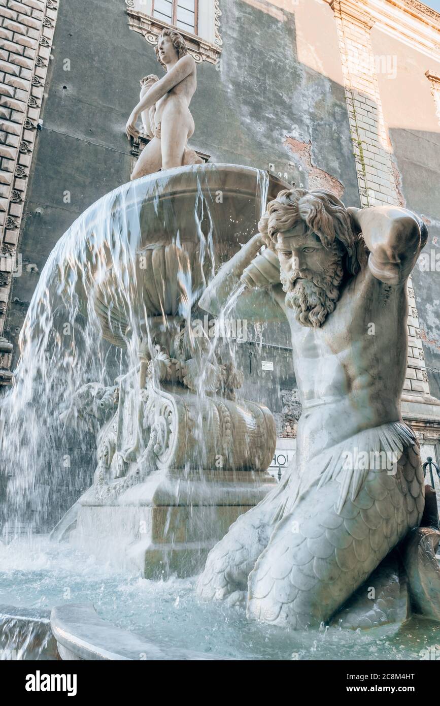 Brunnen des Amenano Flusses in Catania, Sizilien, Italien Stockfoto