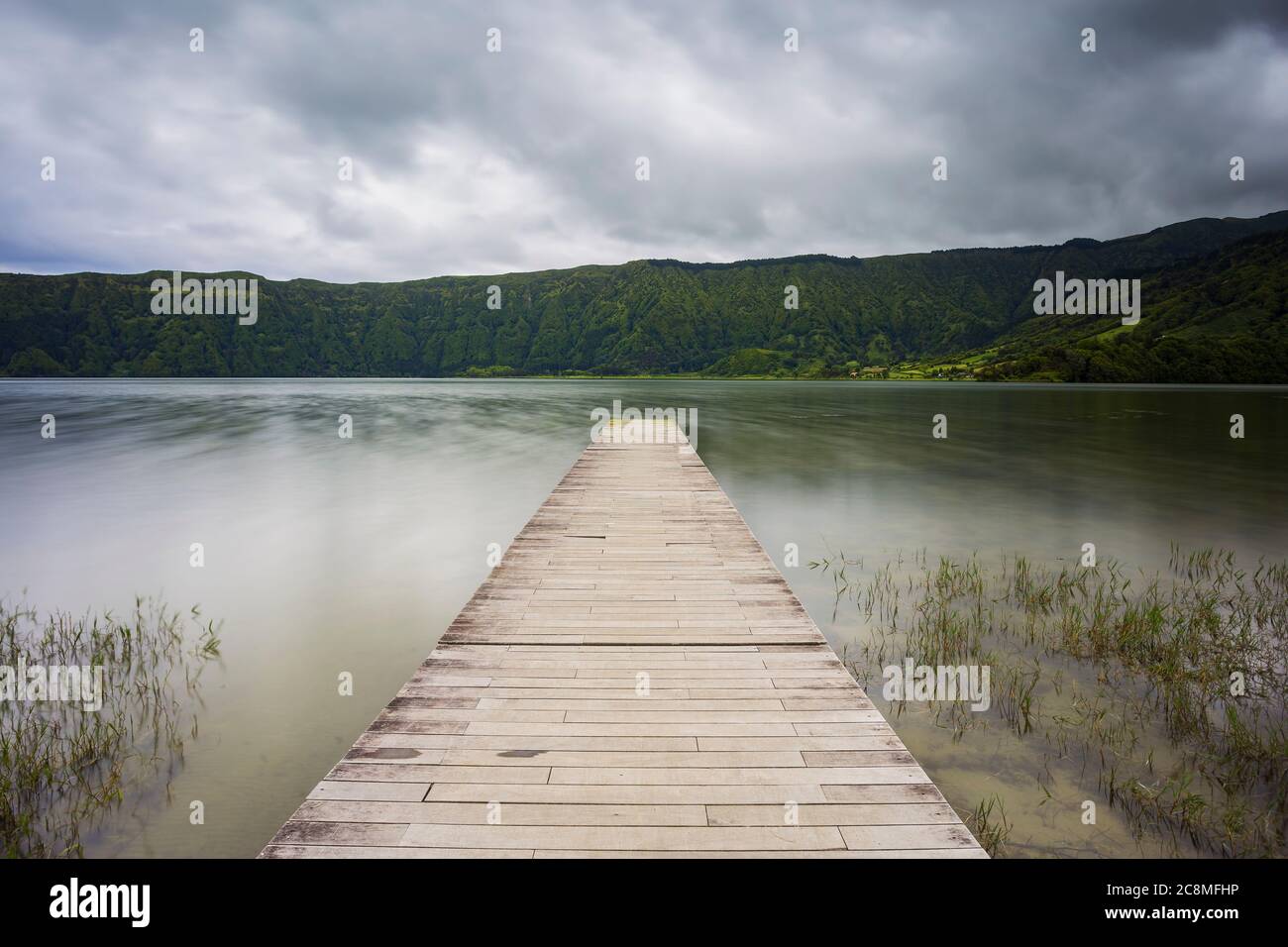 Lagoa Azul (blaue Lagune) in Sete Cidades, Sao Miguel Insel, Azoren, Portugal Stockfoto