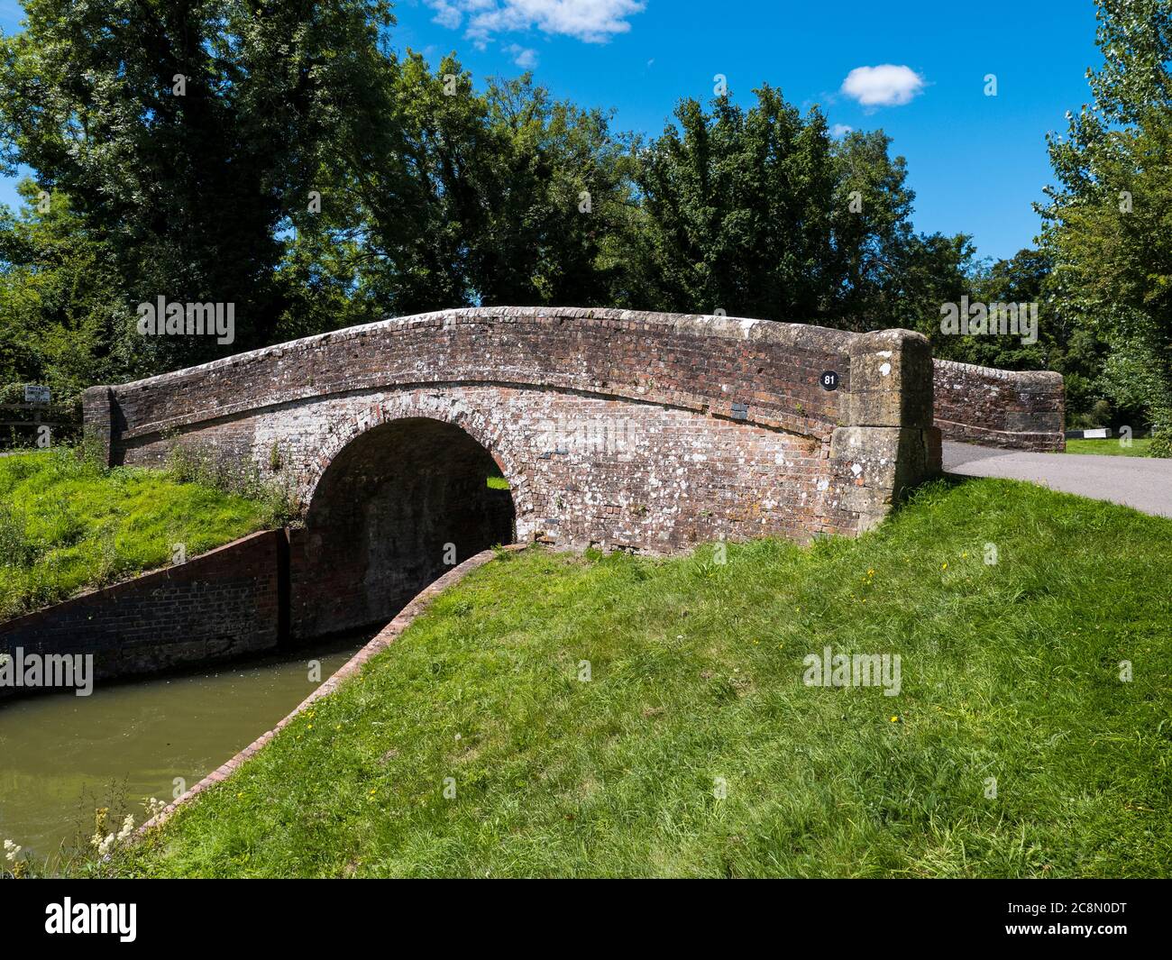 Wire Lock Bridge, Kennet and Avon Canal, Kintbury, Berkshire, England, Großbritannien, GB. Stockfoto