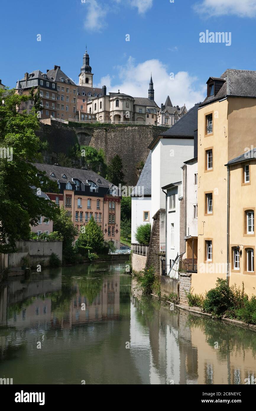 Blick von Grund auf die Altstadt, Luxemburg, Großherzogtum Luxemburg, Europa Stockfoto