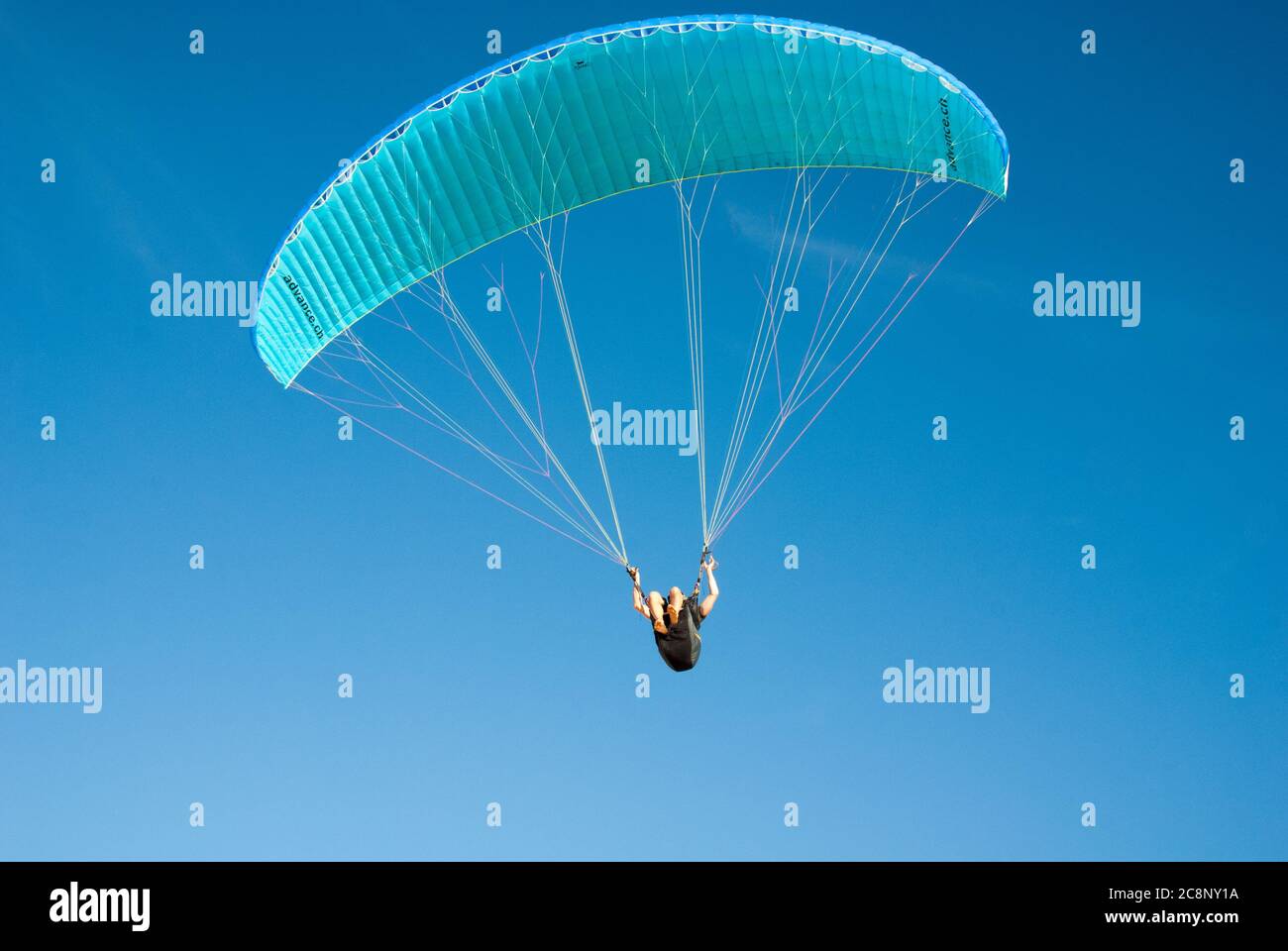 Paragliding auf der Dune du Pyla, Frankreich Stockfoto