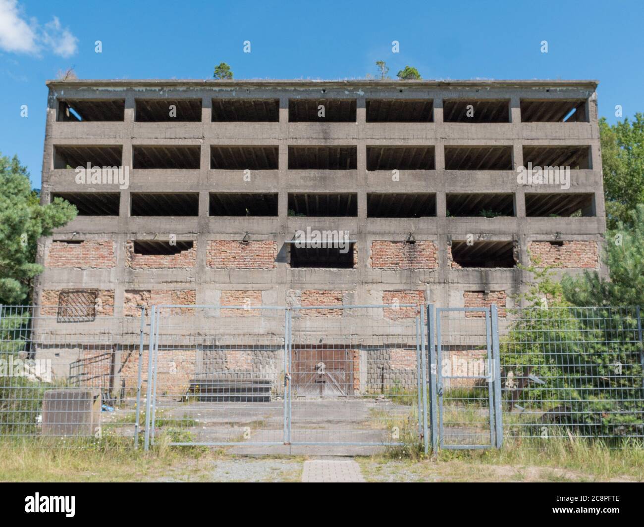 KDF Ruinen von Prora Binz, Kraft durch Freude Seebad, Stahlskelett Stahlbeton nazi-Ruinen in prora der Koloss von prora verlassene Gebäude Stockfoto