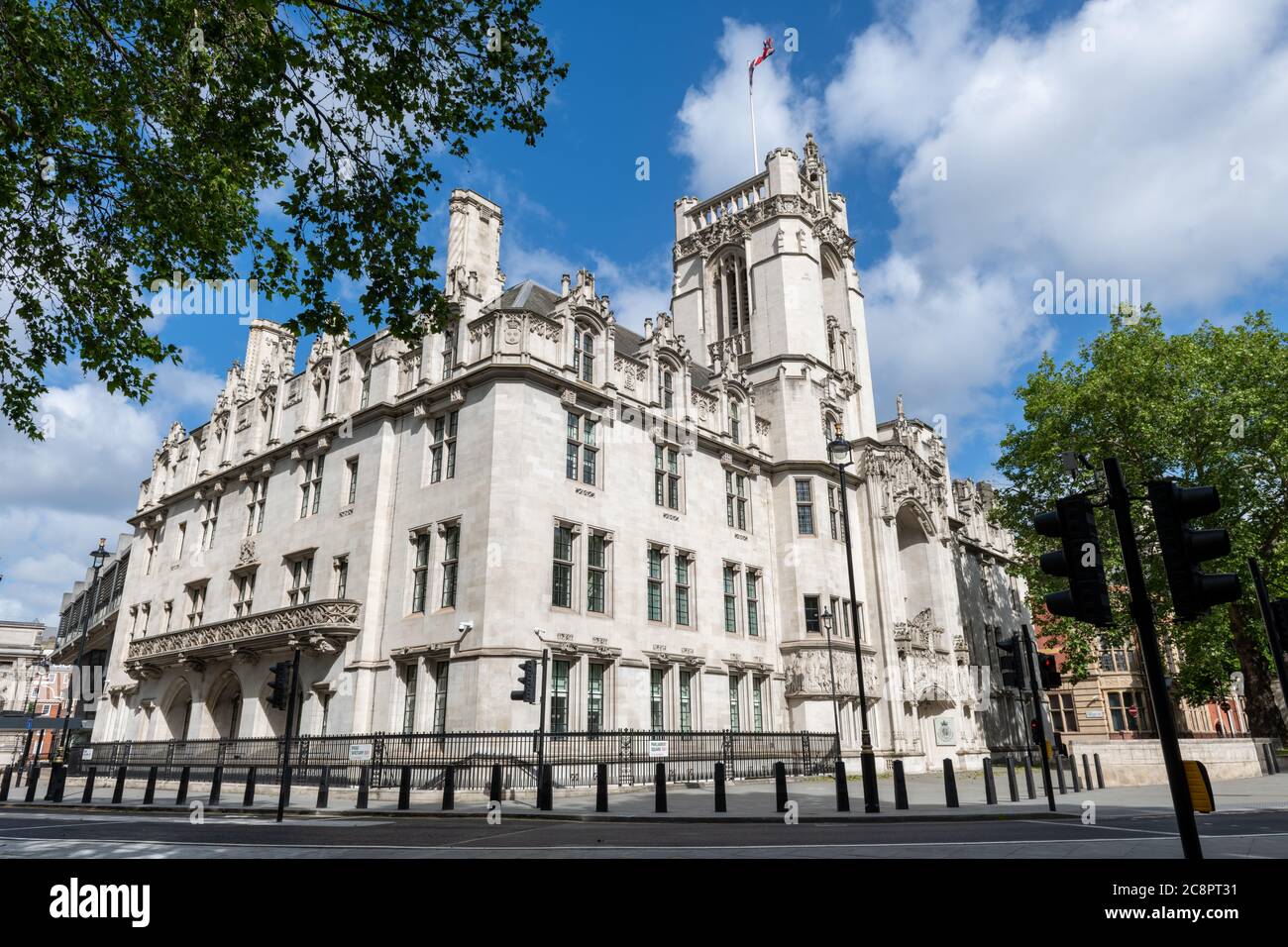 Der Supreme Court befindet sich am Parliament Square in der City of Westminster. Es ist das letzte Berufungsgericht für Zivil- und Strafsachen. Stockfoto