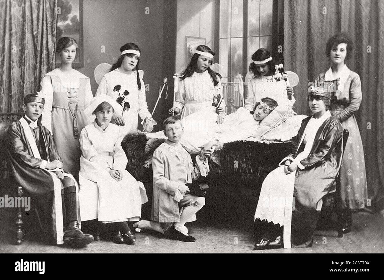 Vintage Postkarten Stockfotos Und Bilder Kaufen Alamy
