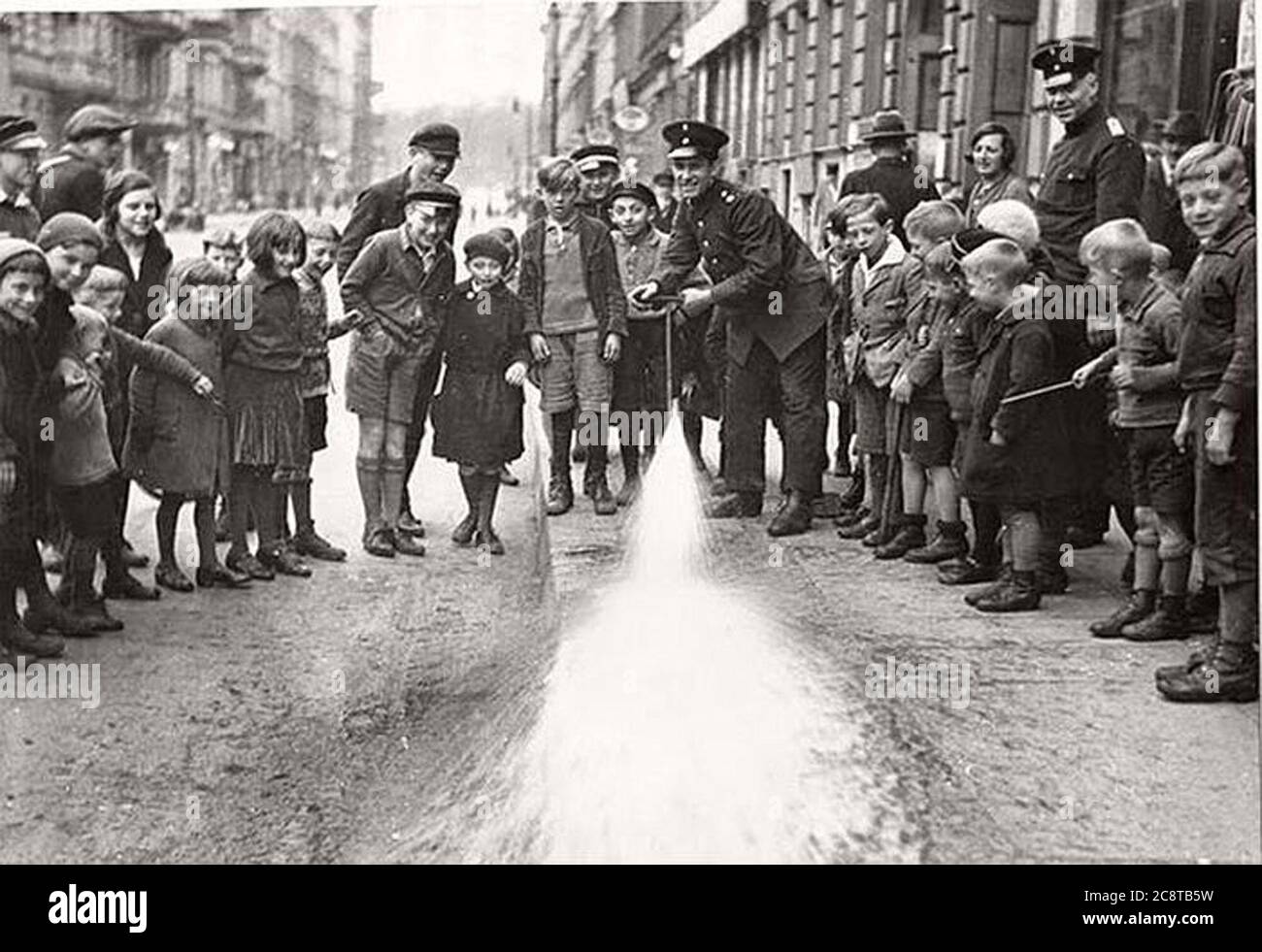 Wann Waren Die Goldenen Zwanziger Die goldenen zwanziger jahre berlin -Fotos und -Bildmaterial in hoher