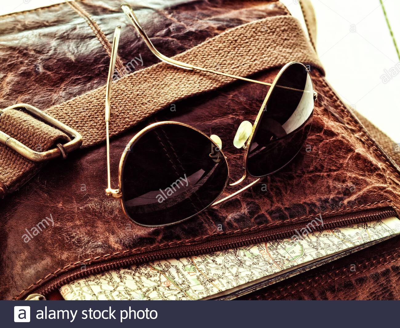 Ray Ban Aviator Stockfotos Und Bilder Kaufen Alamy