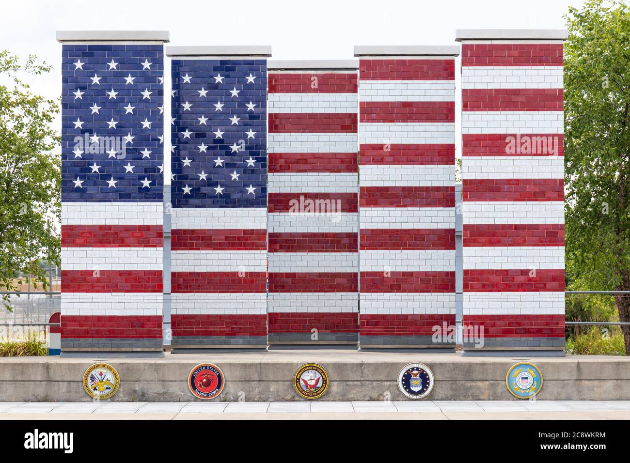 Lima - ca. Juli 2020: Veterans Freedom Flag Monument neben dem JSMC. UAW Local 2075 Veterans Committee beschlossen, die Veterans of Ohio und t danken Stockfoto