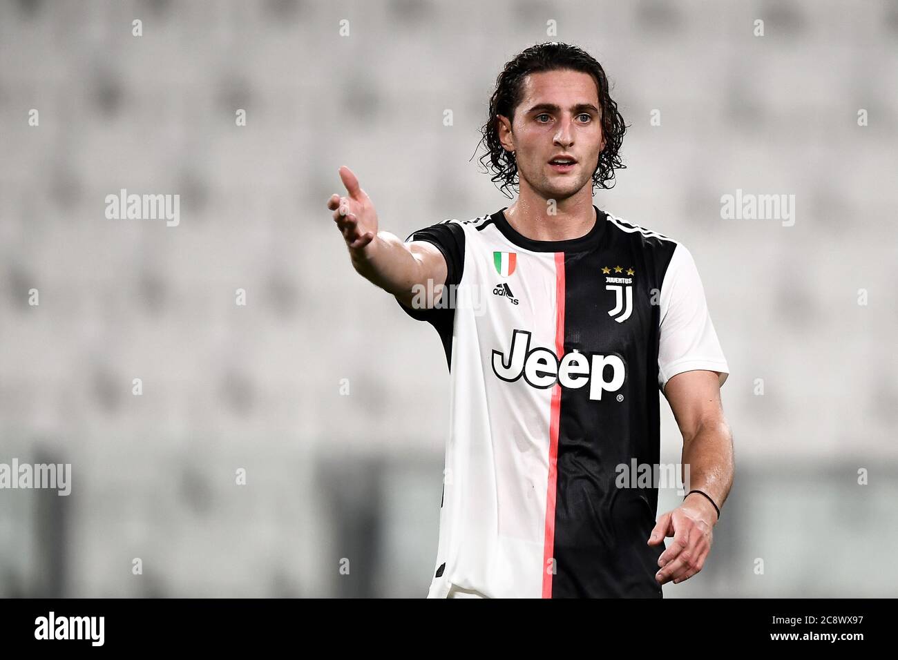 Turin, Italien - 26. Juli 2020: Adrien Rabiot von Juventus FC Gesten während der Serie A Fußballspiel zwischen Juventus FC und UC Sampdoria. Juventus FC gewann 2-0 gegen UC Sampdoria. Quelle: Nicolò Campo/Alamy Live News Stockfoto