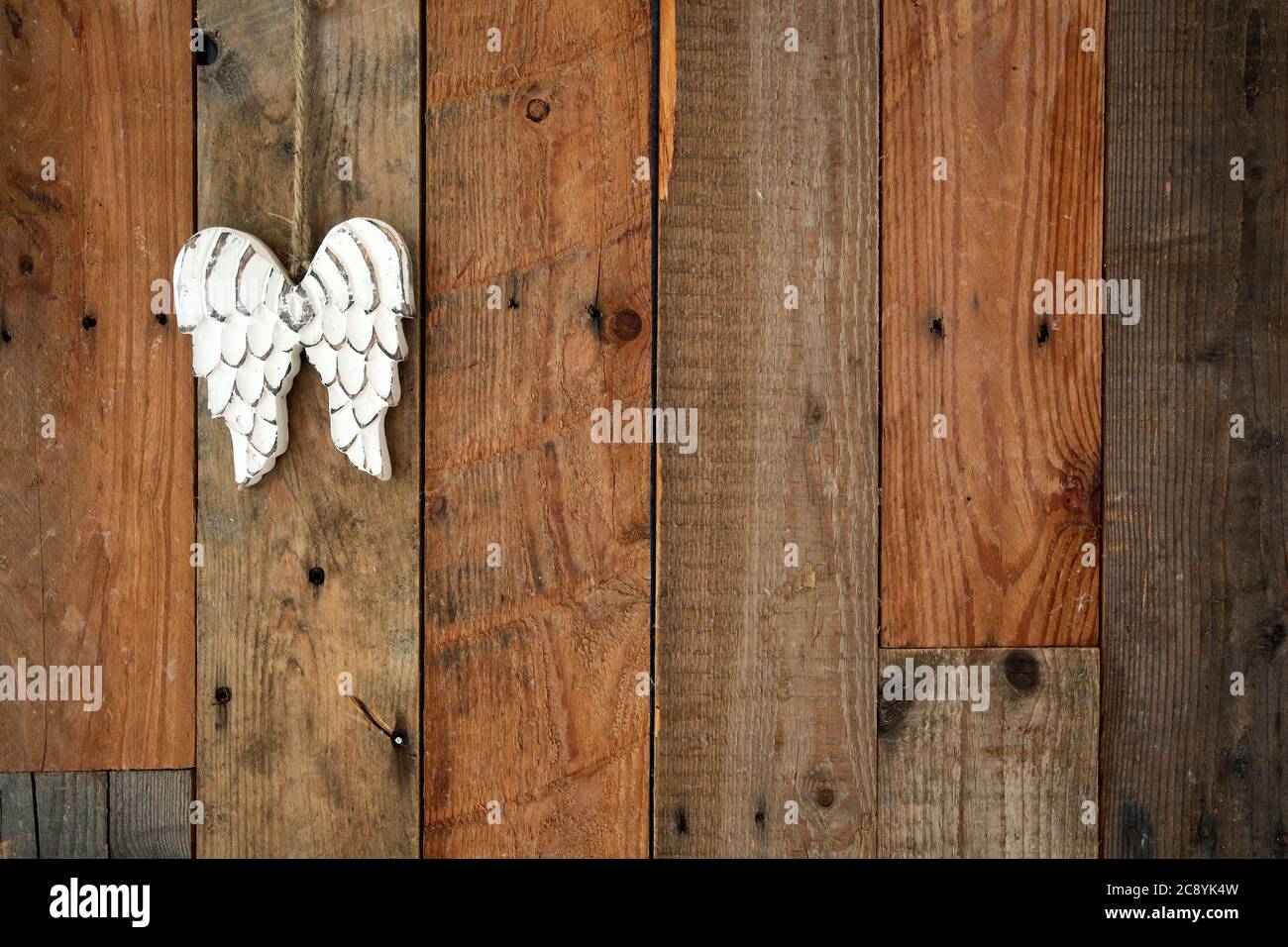 Verschiedene farbige Holzpaletten Retro-Design Hintergrundstruktur. Moderner Stil Stockfoto