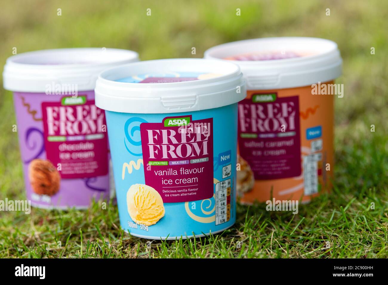 Bute Island National Listing for 3 Flavors of Free from Ice Cream, Buying Manager for Scotland Heather Turnbull (Black Top) und Antonia Quither Quali Stockfoto