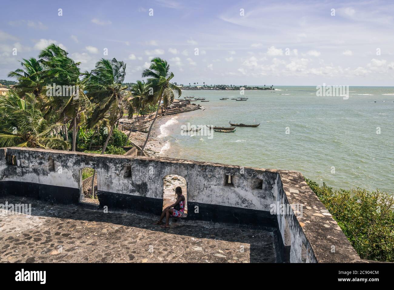 Blick von Fort Saint Anthony war eine Festung, die 1515 von den Portugiesen in der Nähe der Stadt Axim im heutigen Ghana erbaut wurde. 2018 1. November Stockfoto