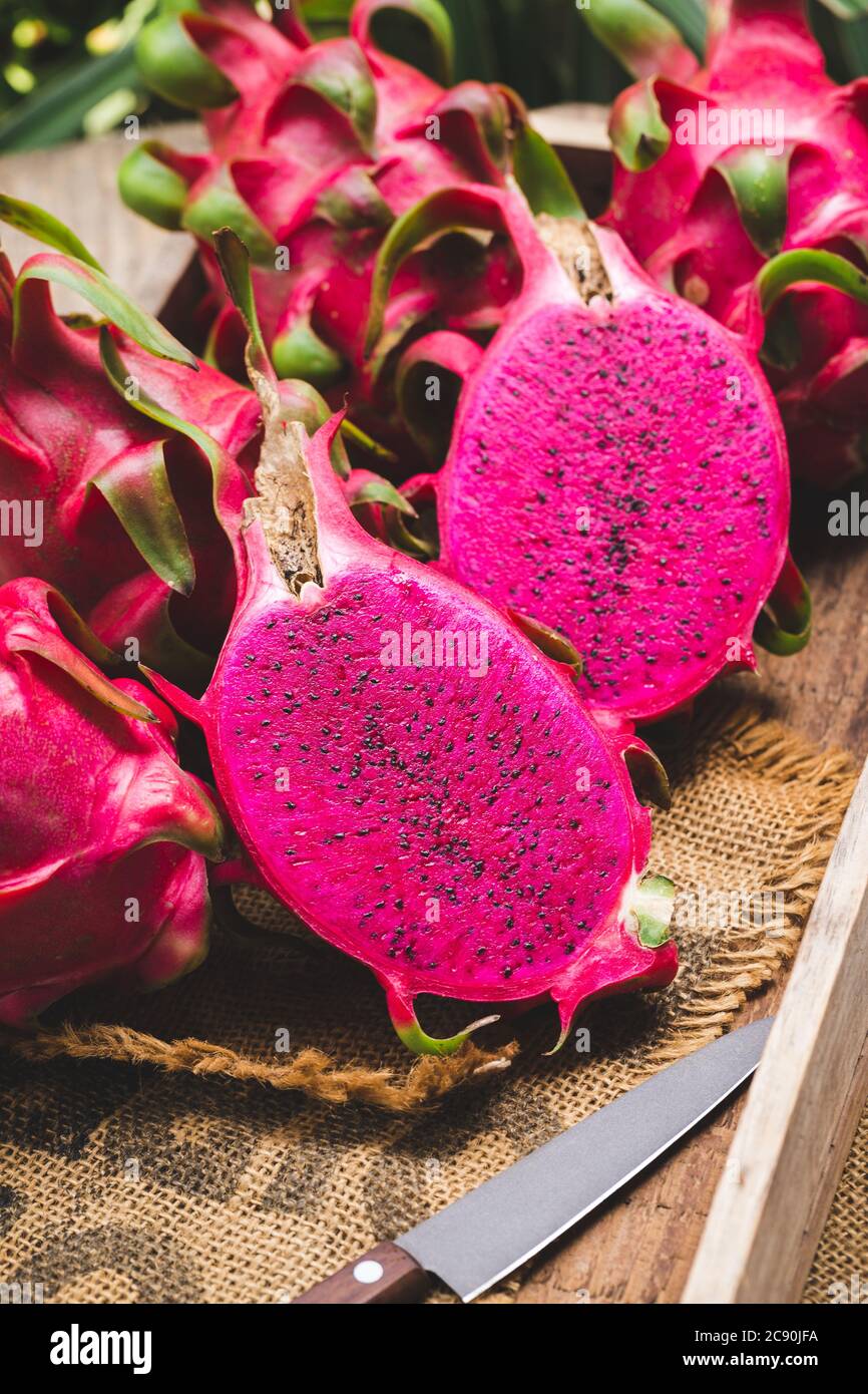 Frische Drachenfrucht - Pitaya-Frucht Stockfoto
