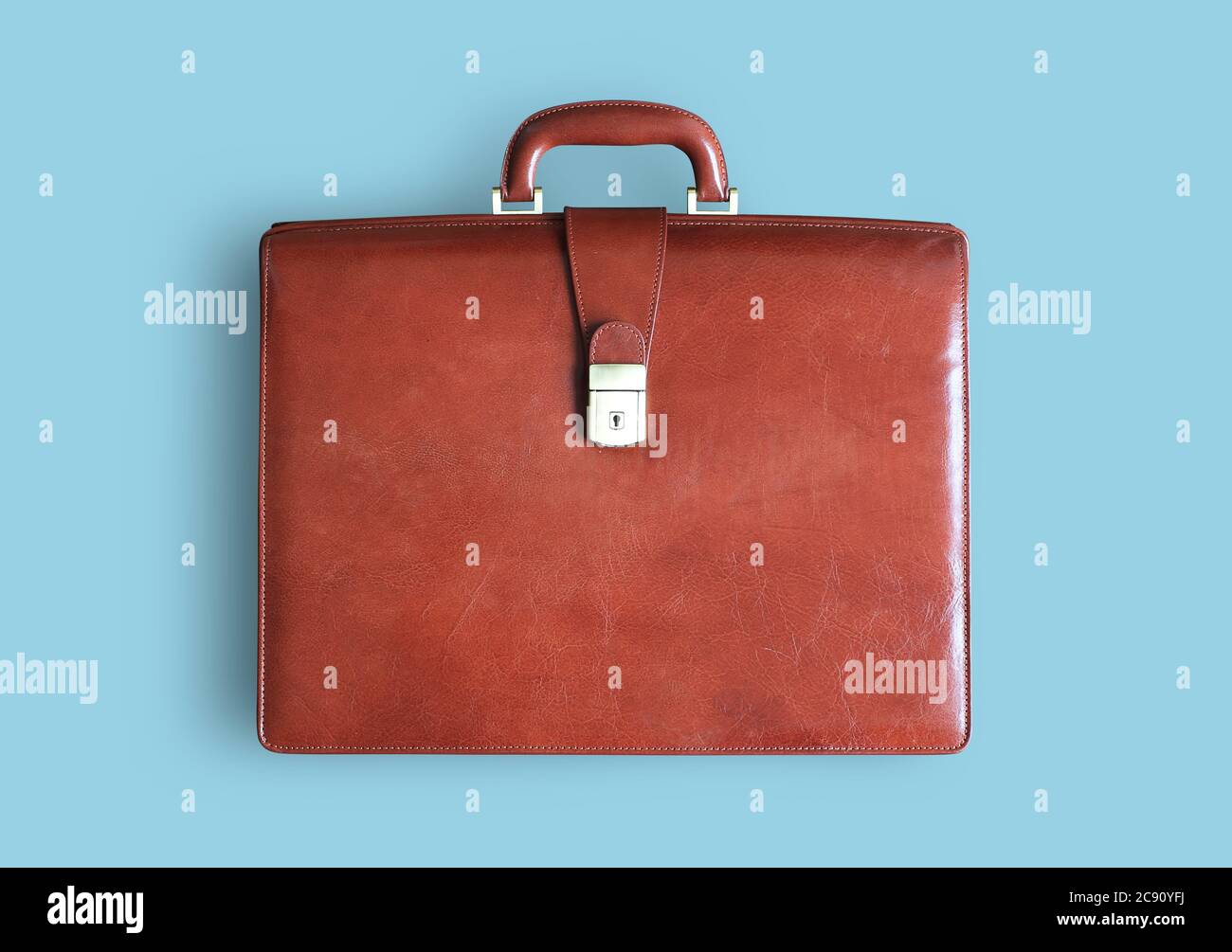 Große Business-Tasche aus klassisch braunem Leder Stockfoto