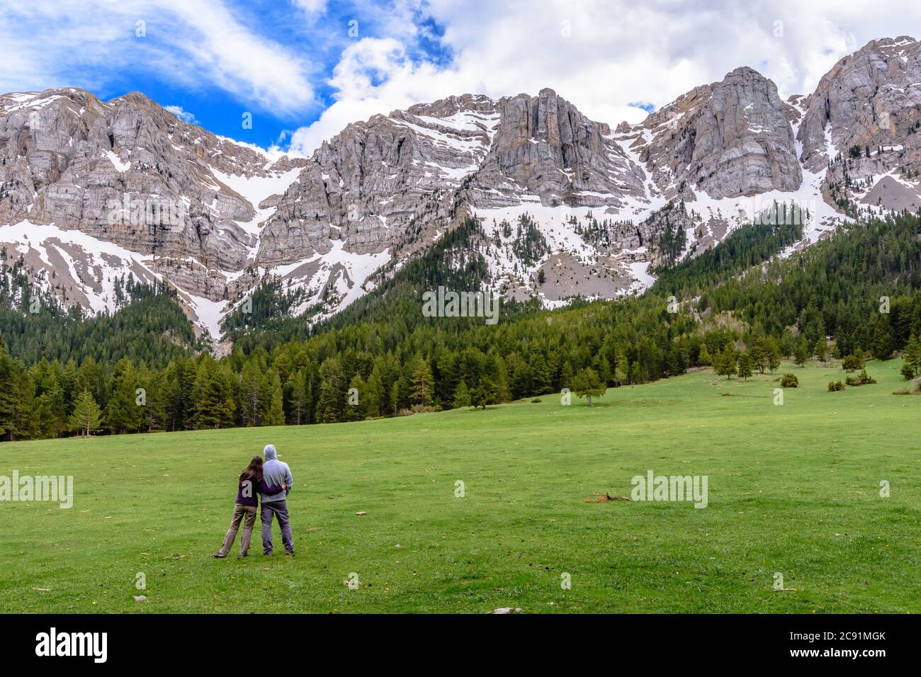Wanderer genießen die Schönheit der Berge Stockfoto