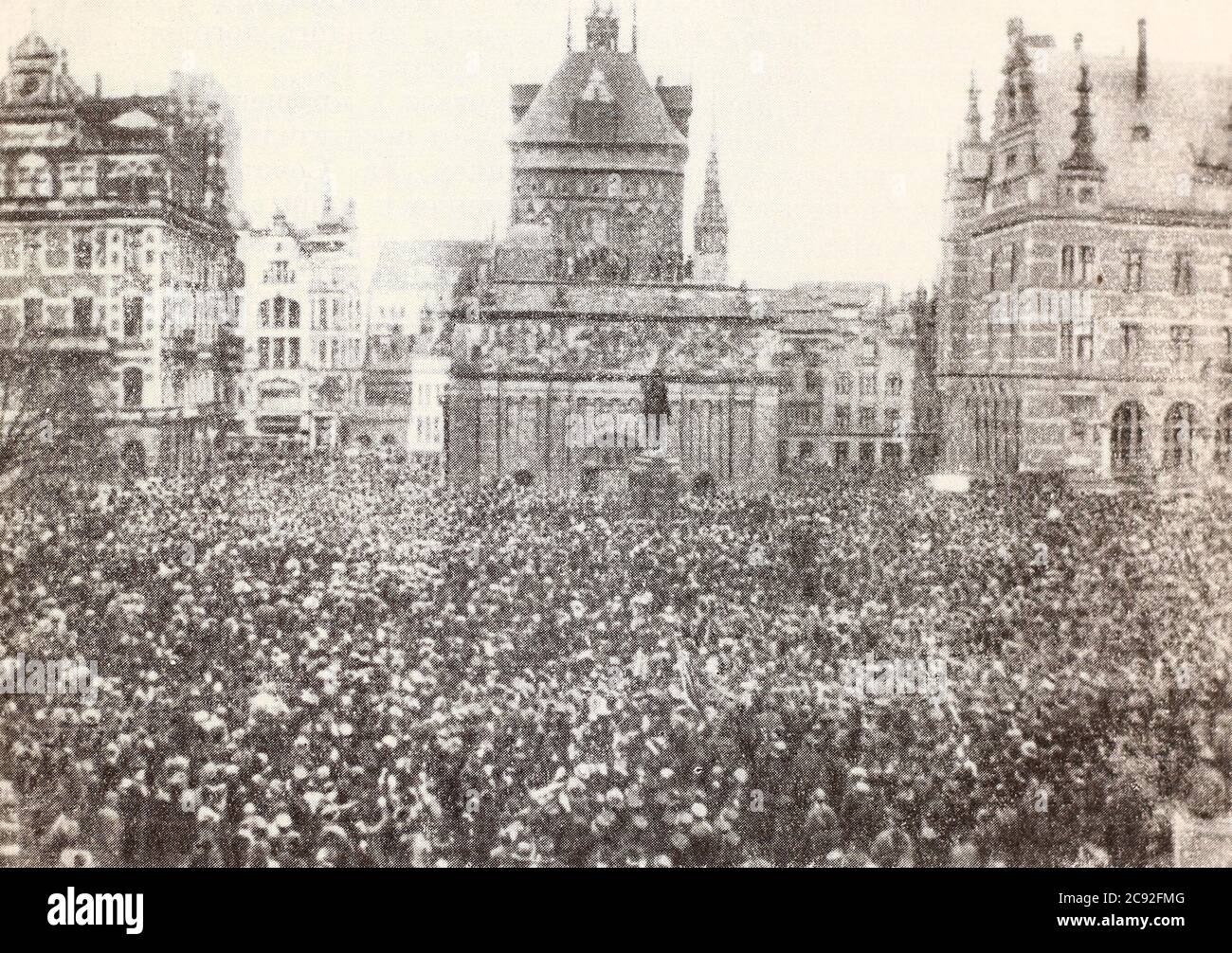Eine Protestkundgebung in Danzig (Danzig) am 26. Juli 1920 gegen die Waffenlieferungen an die Weißen Polen. Stockfoto