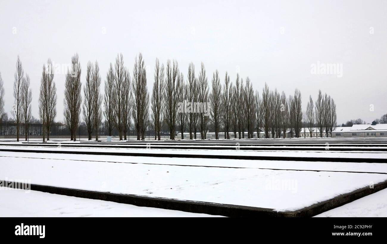Dachau, Deutschland, Europa - 16. Feb 2013 - Ansicht des KZ dachau im Winter. Heute ist ein Denkmal für den Frieden Stockfoto