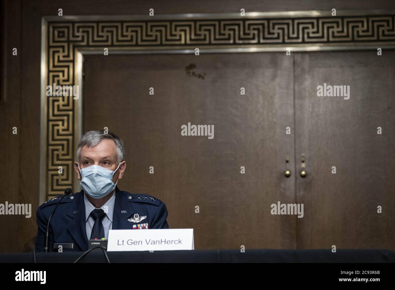 Washington, Usa. Juli 2020. Air Force LT. Gen Glen D. VanHerck nimmt an einer Anhörung des Senats für die Nominierung des Armed Services Committee am Dienstag, den 28. Juli 2020, auf dem Capitol Hill in Washington, DC, USA, Teil. VanHerck wird zum General und Kommandeur des U.S. Northern Command und Kommandant des North American Aerospace Defence Command ernannt. Foto von Sarah Silbiger/UPI Kredit: UPI/Alamy Live Nachrichten Stockfoto