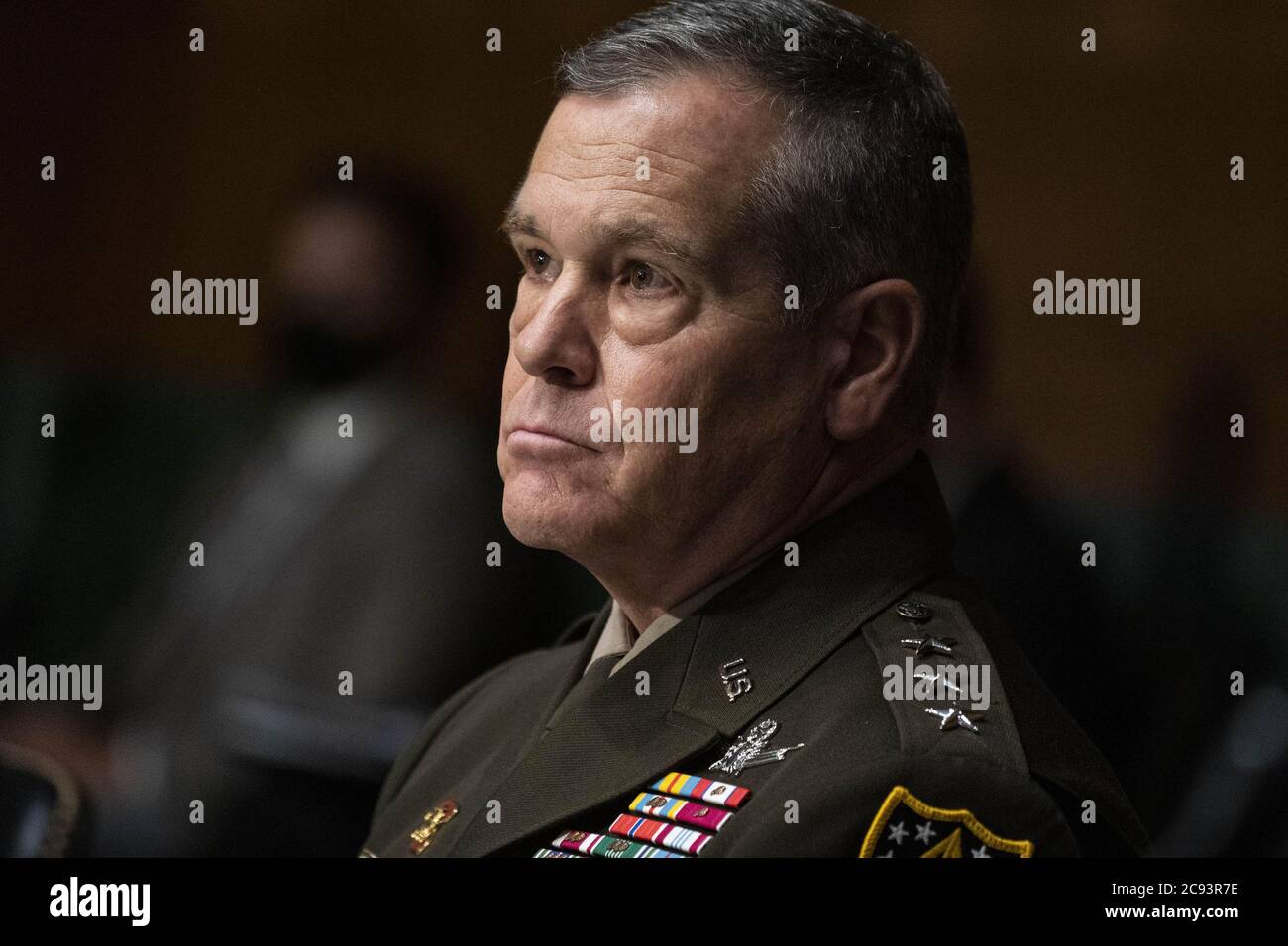 Washington, Usa. Juli 2020. Army LT. General James H. Dickinson nimmt an einer Anhörung des Armed Services Committee des Senats zur Nominierung auf dem Capitol Hill in Washington, DC, USA, am Dienstag, 28. Juli 2020 Teil. Dickinson wird zum General und Kommandeur des U.S. Space Command ernannt. Foto von Sarah Silbiger/UPI Kredit: UPI/Alamy Live Nachrichten Stockfoto
