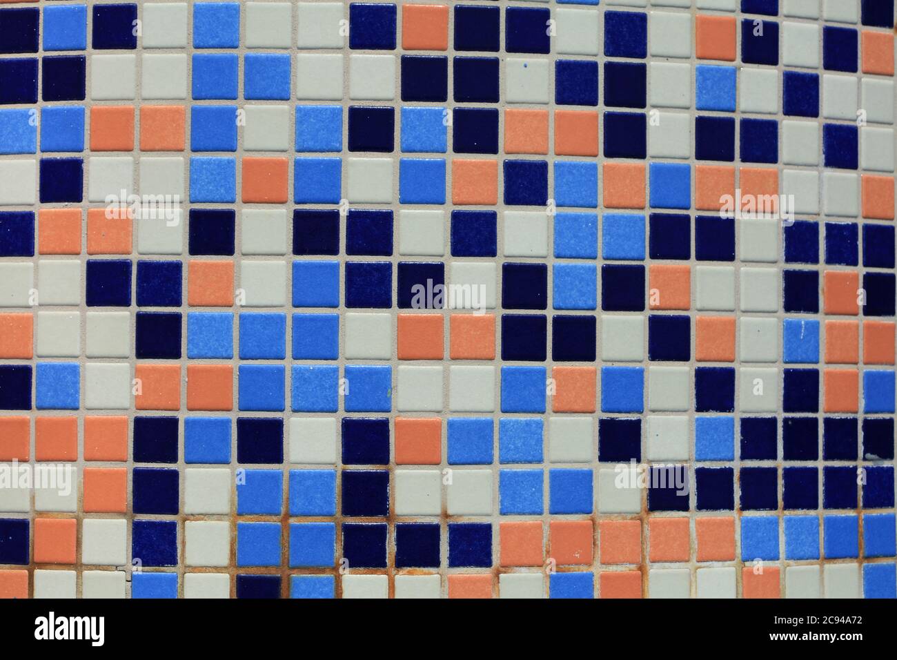 Cubes bunte Mosaik Wand Oberfläche retro Makro modernen Hintergrund hohe Qualität drucken Stockfoto