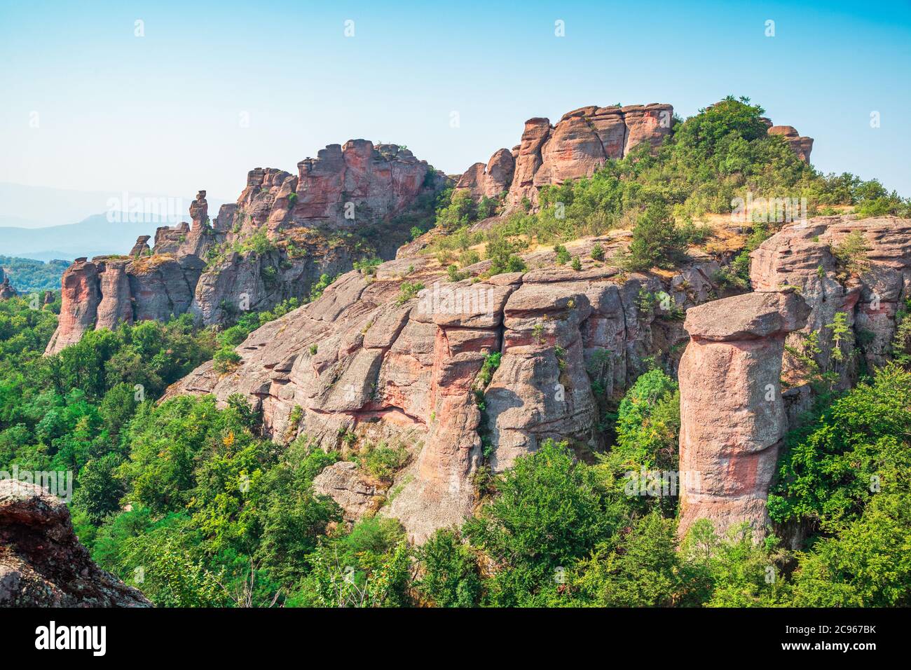 Die Belogradchik Felsen - natürliches Wahrzeichen in der Gegend von Belogradchik, Balkangebirge, Nordwesten Bulgariens Stockfoto