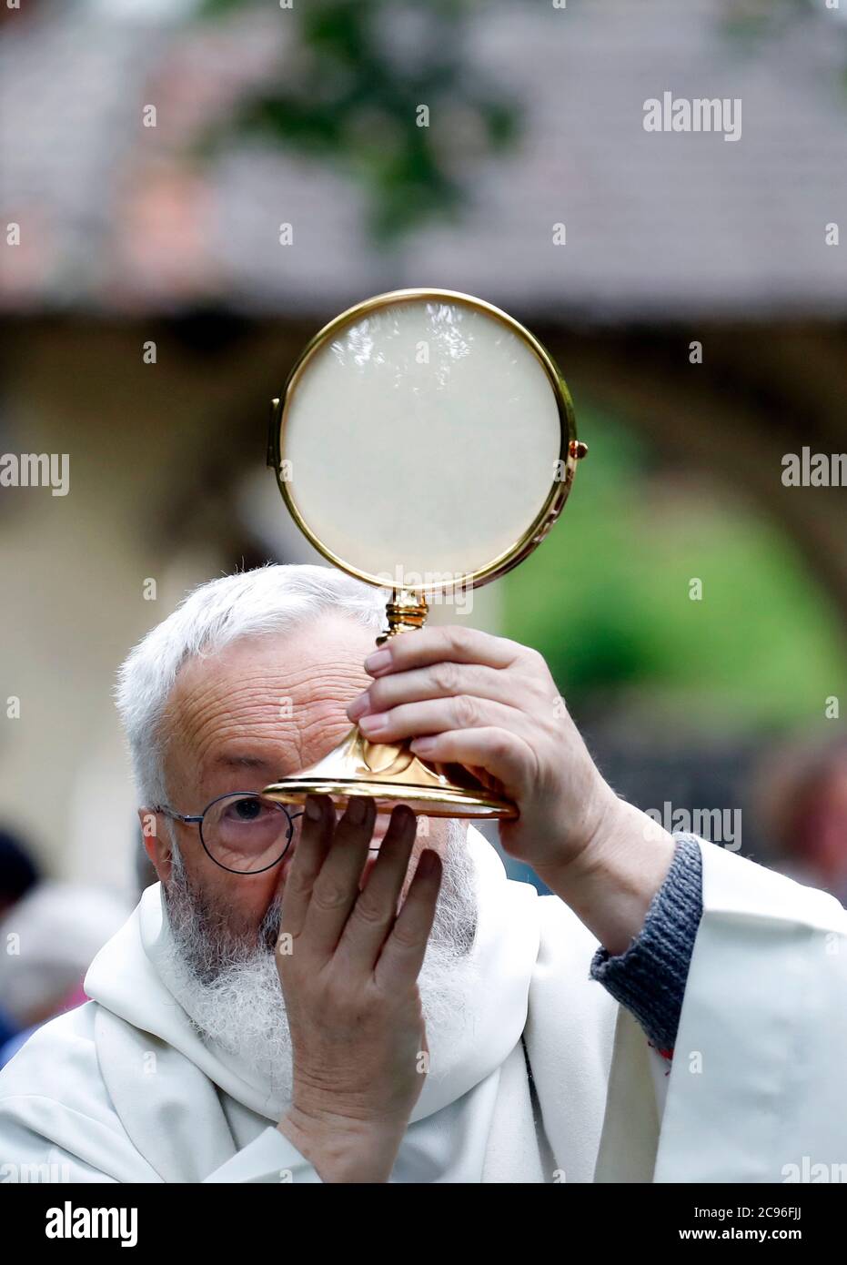 Fronleichnam oder Fest des Allerheiligsten Sakraments. La Roche sur Foron. Frankreich. Stockfoto