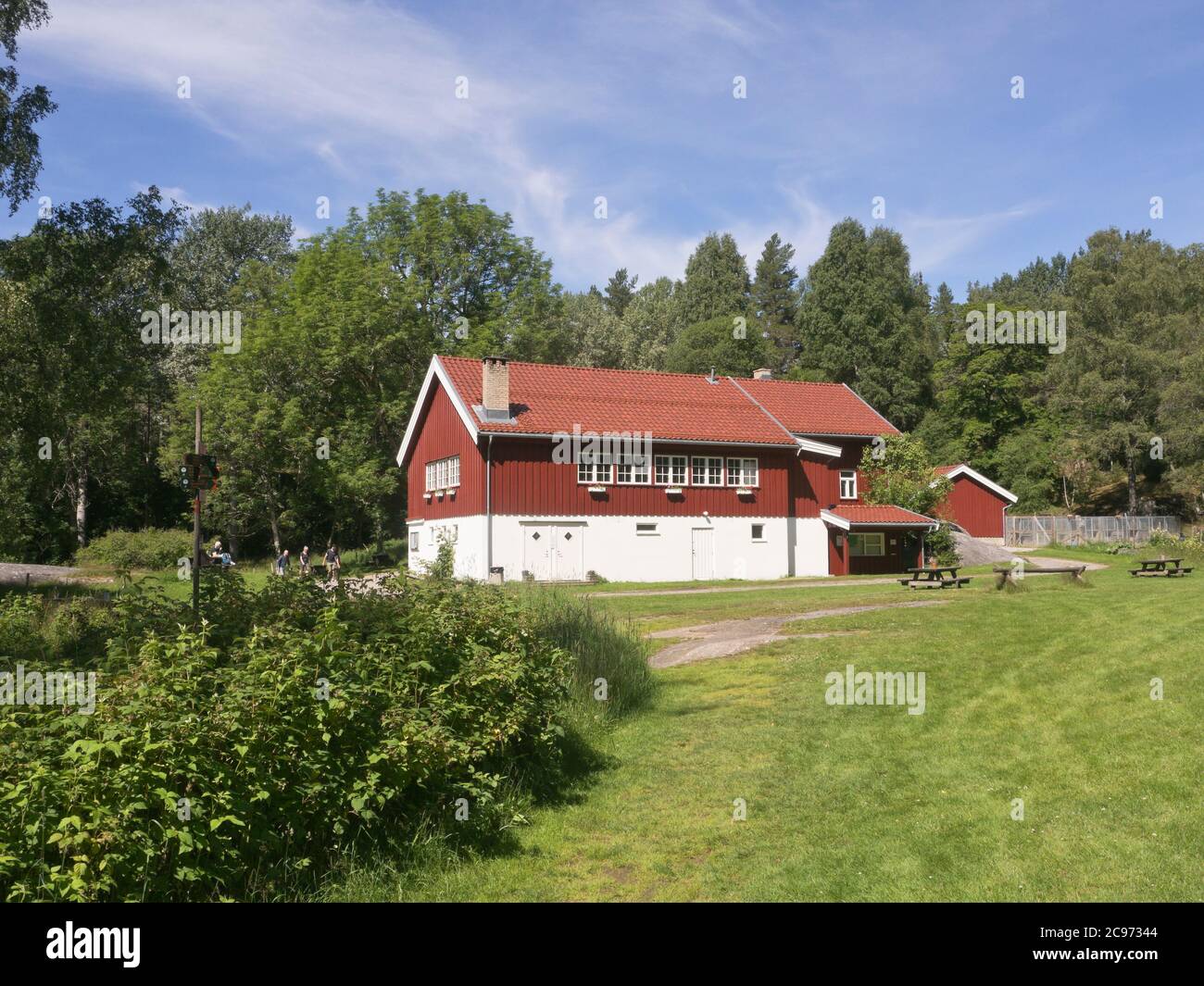 Sandbakken Cafe i Ostmarka, Oslo Norwegen, Verpflegung für Wanderer und Skifahrer in den Wäldern seit 1959, ehemals ein kleiner Bauernhof Stockfoto